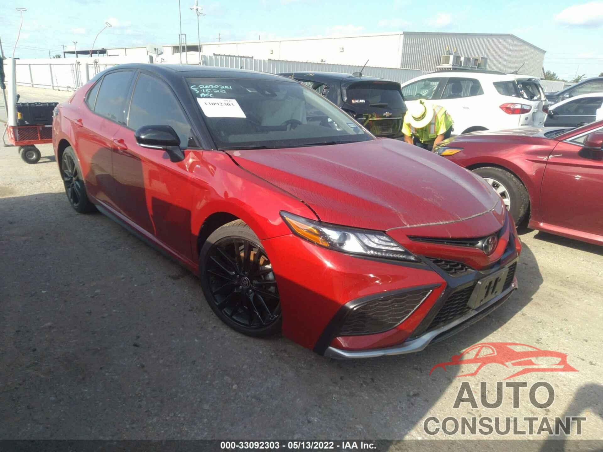 TOYOTA CAMRY 2021 - 4T1K61AK3MU404224
