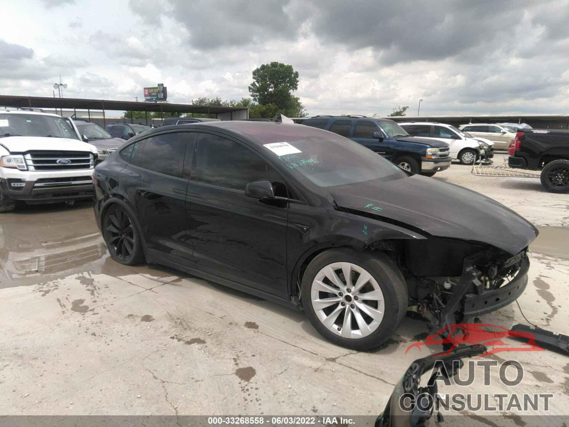 TESLA MODEL X 2018 - 5YJXCBE21JF089446