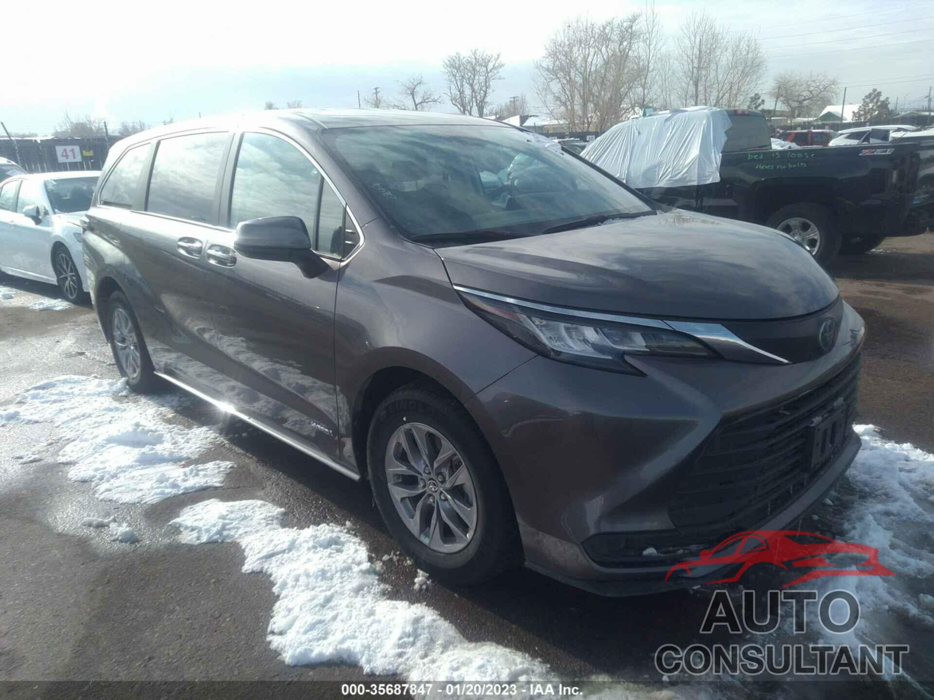 TOYOTA SIENNA 2021 - 5TDKRKEC7MS014770