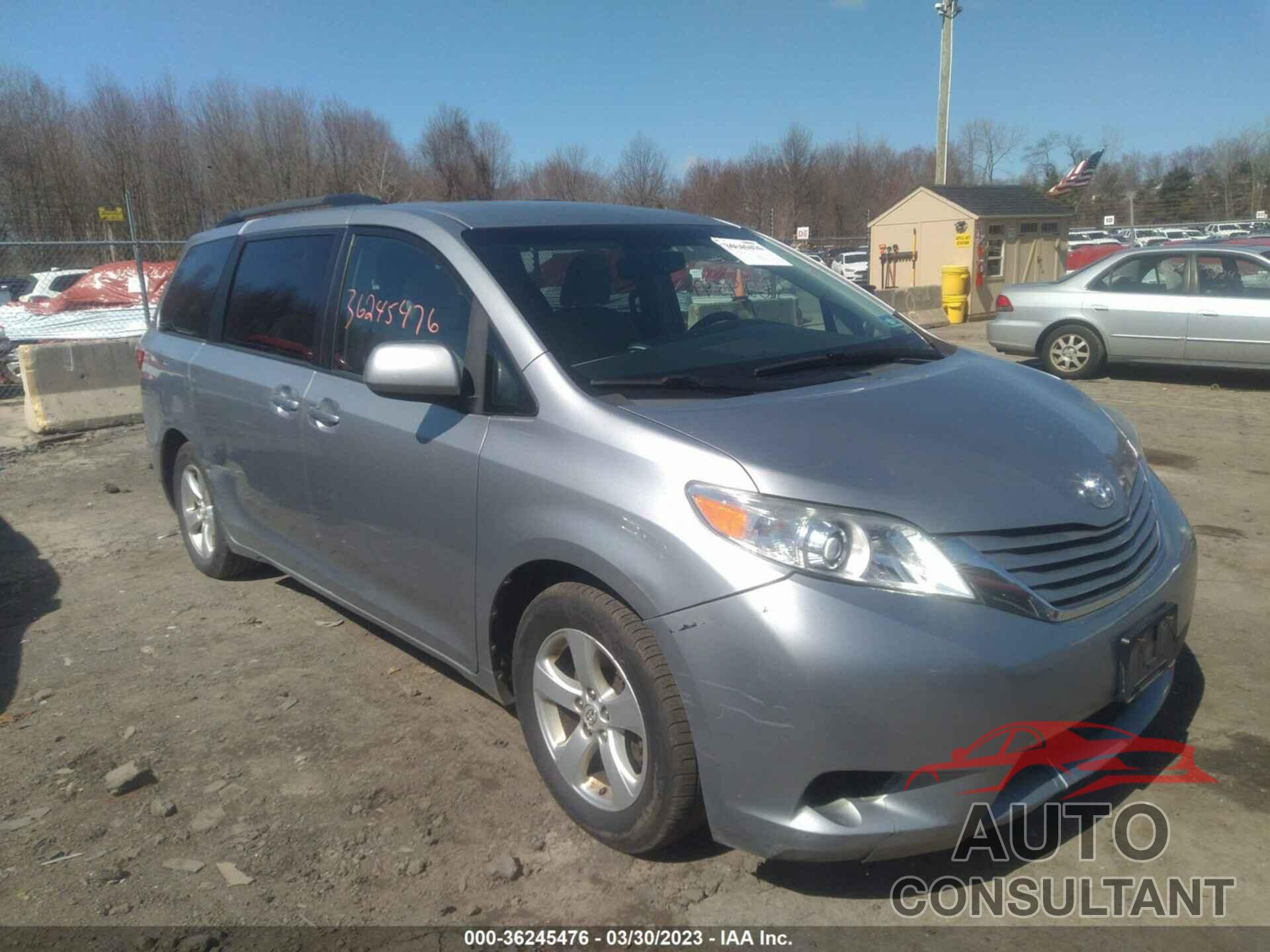 TOYOTA SIENNA 2016 - 5TDKK3DC4GS758438