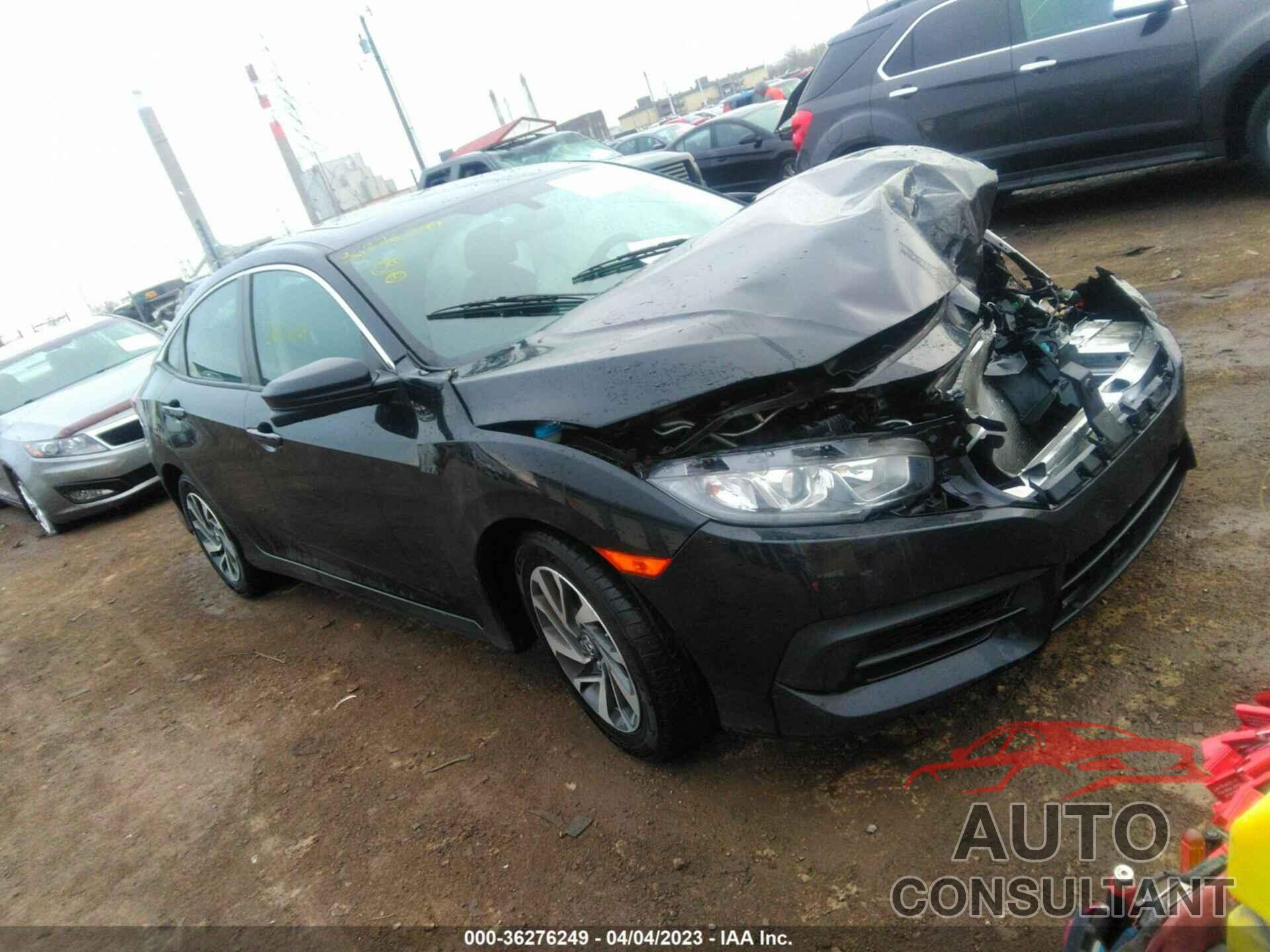 HONDA CIVIC 2018 - 2HGFC2F71JH562652