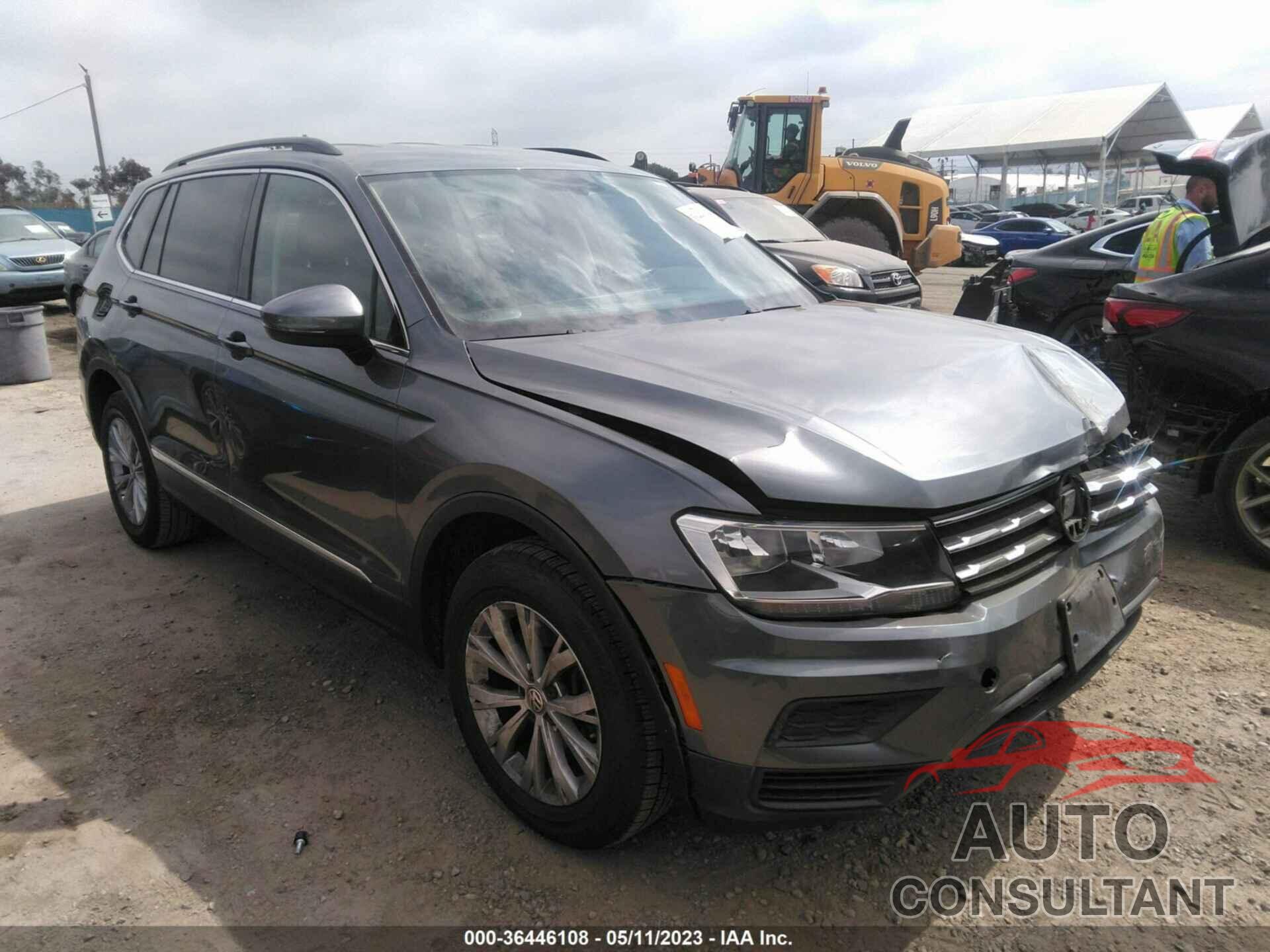 VOLKSWAGEN TIGUAN 2018 - 3VV3B7AX0JM210125