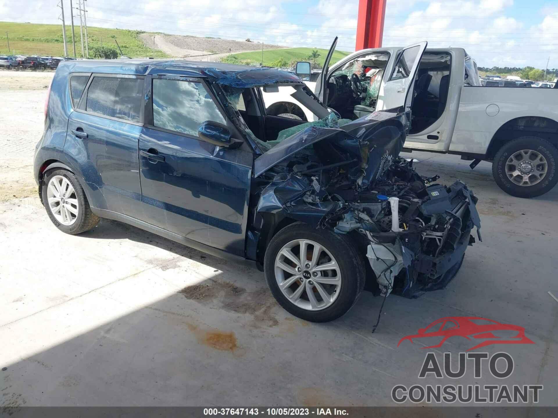 KIA SOUL 2018 - KNDJP3A5XJ7589806