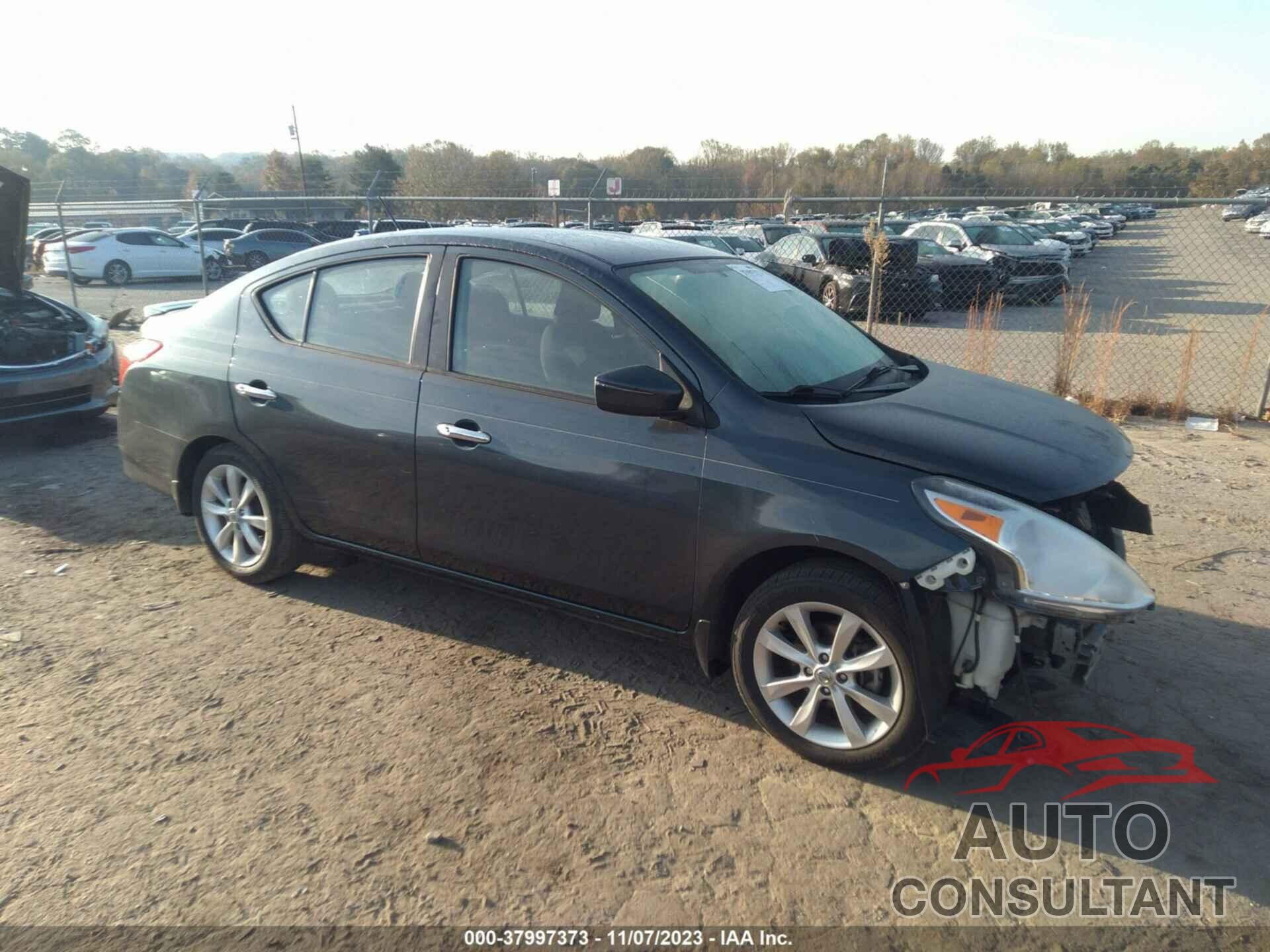 NISSAN VERSA 2017 - 3N1CN7AP9HL822879