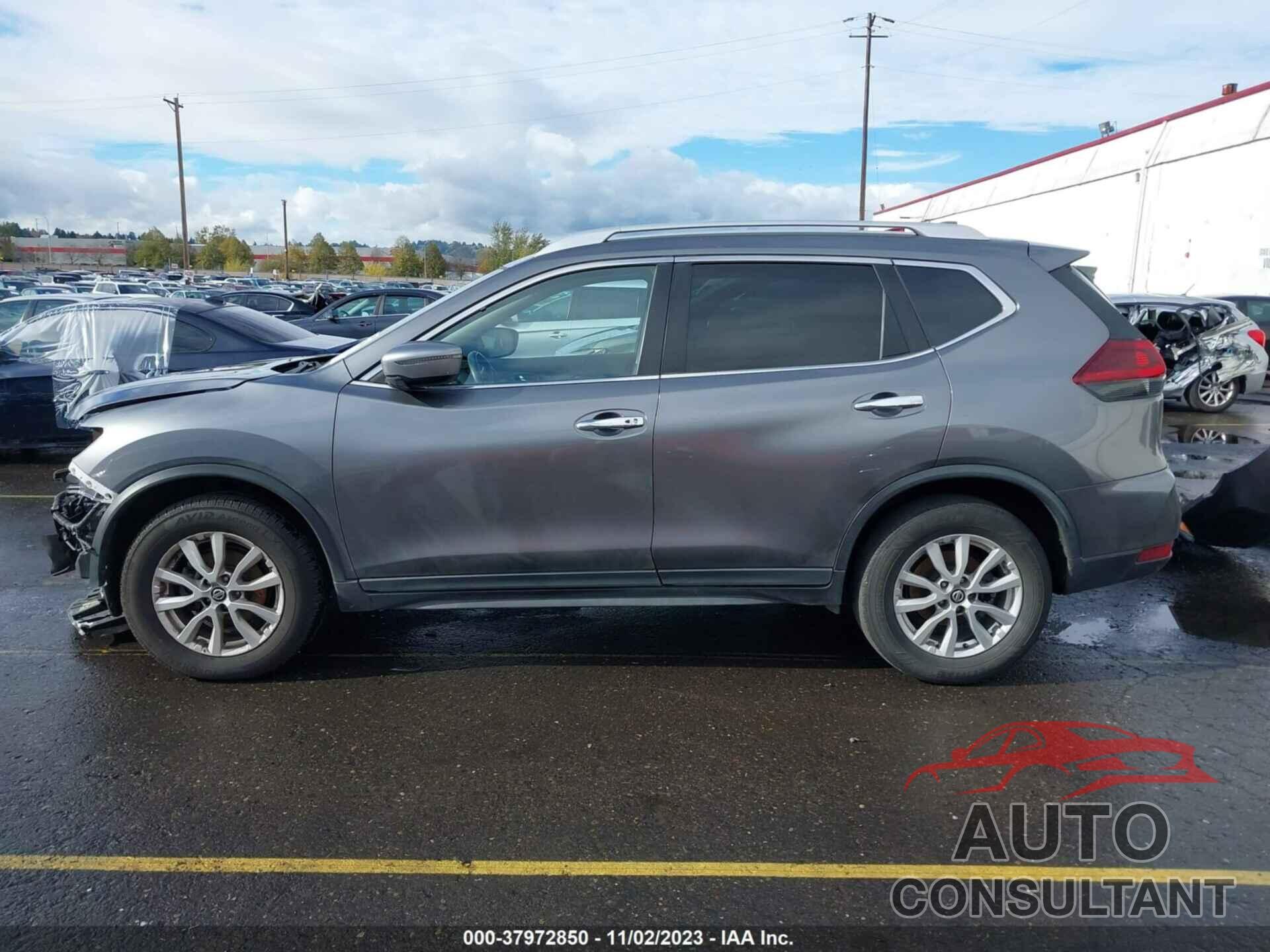 NISSAN ROGUE 2019 - KNMAT2MT7KP537275