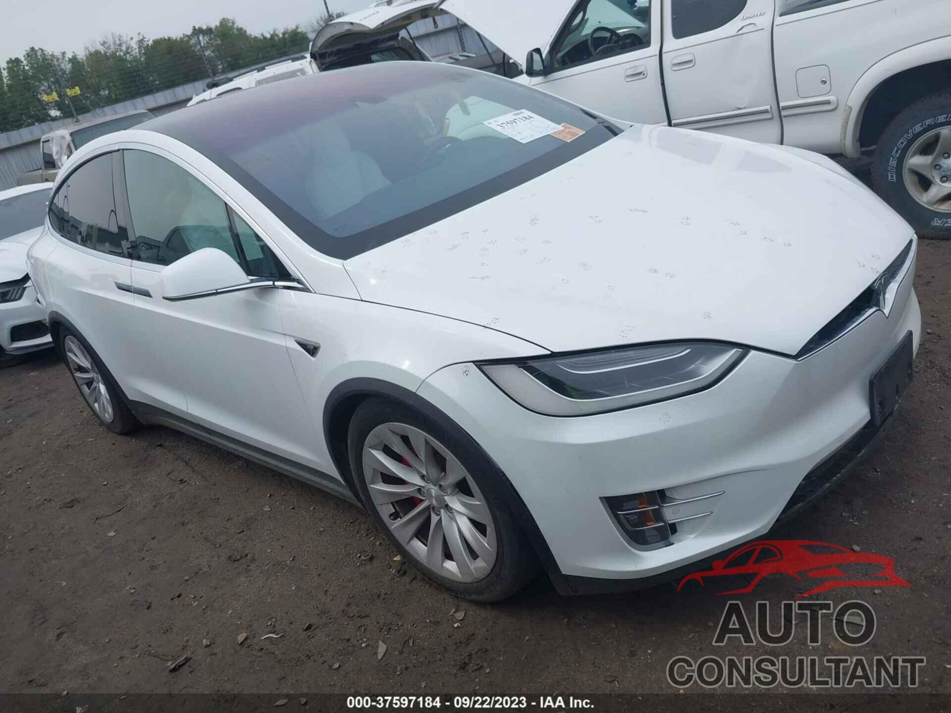 TESLA MODEL X 2016 - 5YJXCAE41GF000267