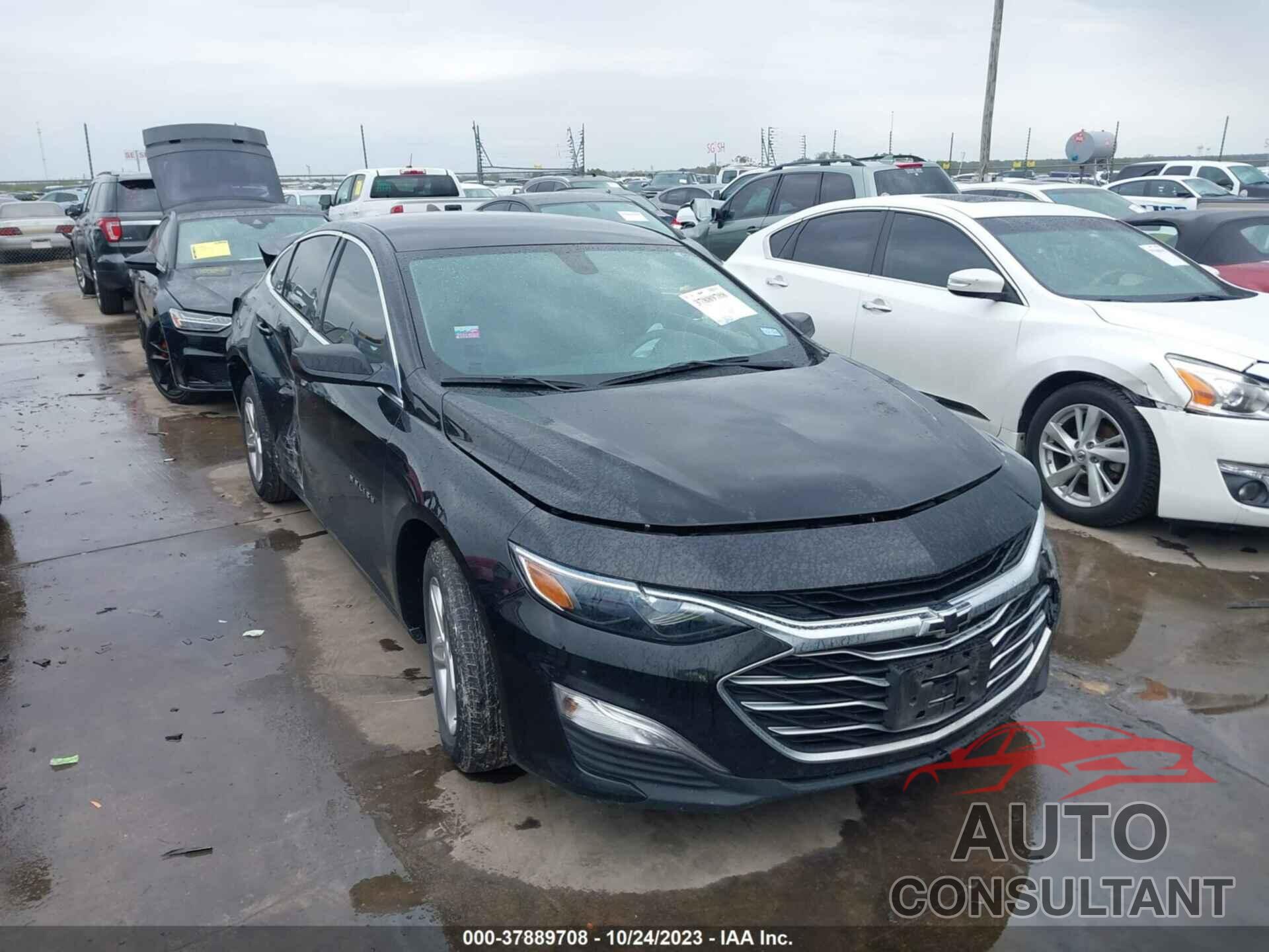 CHEVROLET MALIBU 2020 - 1G1ZB5ST8LF120144