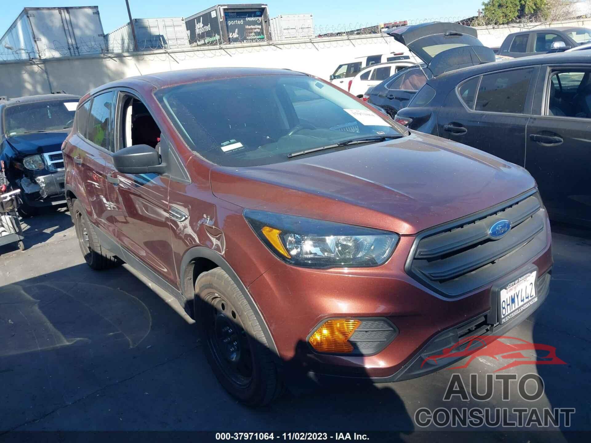 FORD ESCAPE 2018 - 1FMCU0F72JUA85869