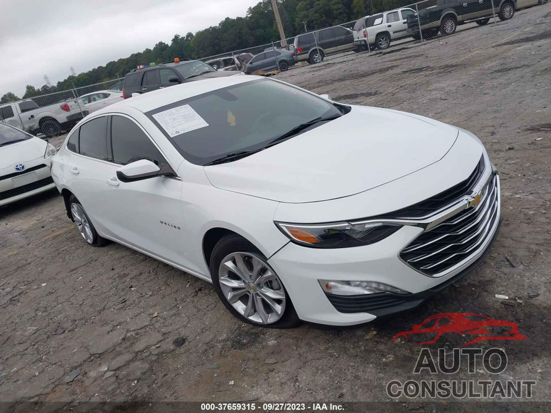 CHEVROLET MALIBU 2021 - 1G1ZD5ST1MF071171