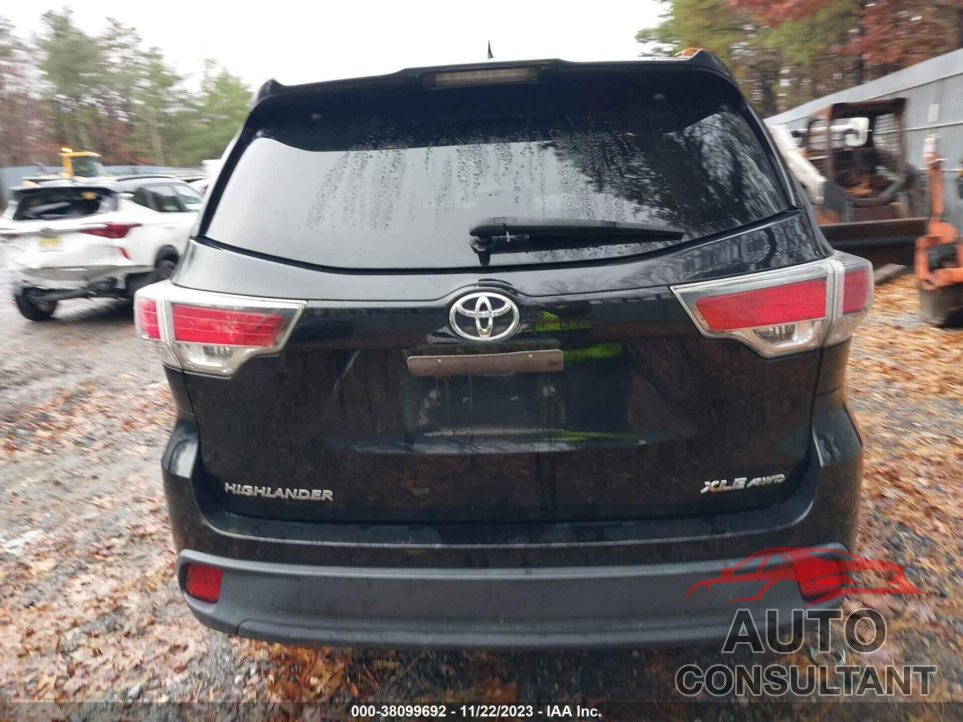 TOYOTA HIGHLANDER 2016 - 5TDJKRFH8GS319038