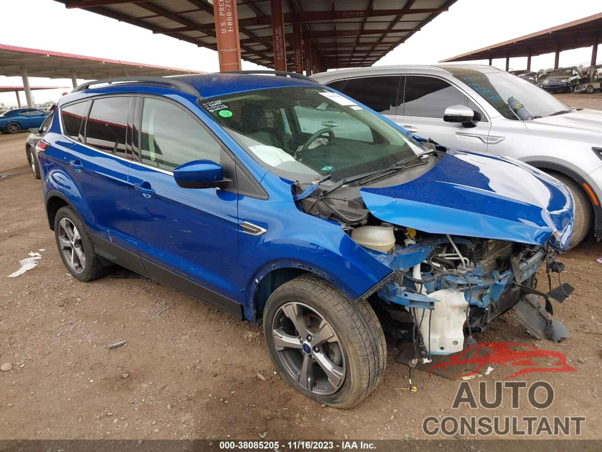 FORD ESCAPE 2017 - 1FMCU0GD4HUC86686