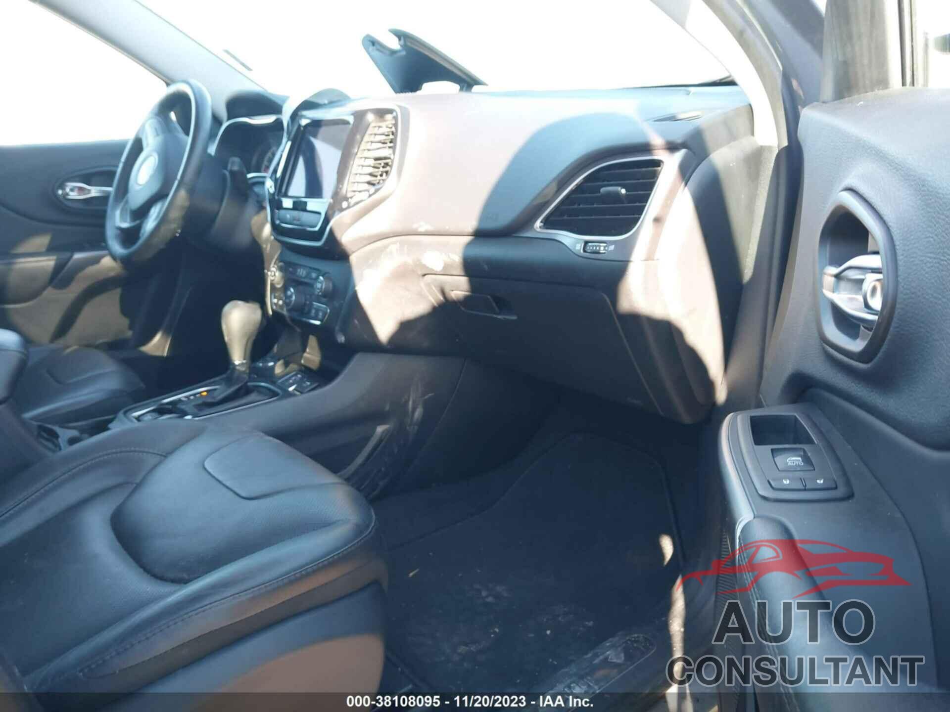 JEEP CHEROKEE 2019 - 1C4PJMDX7KD417492