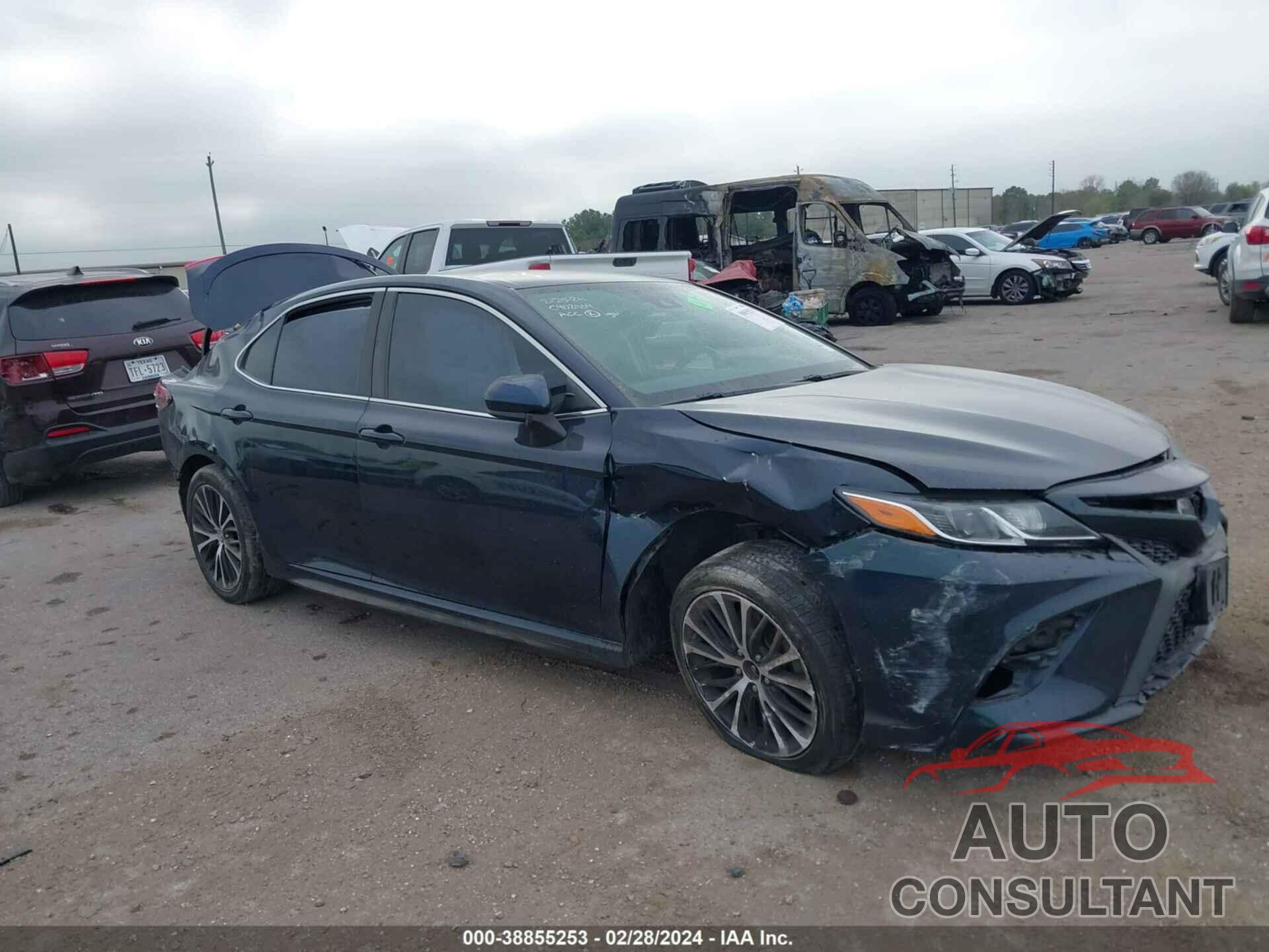 TOYOTA CAMRY 2019 - 4T1B11HK4KU267909
