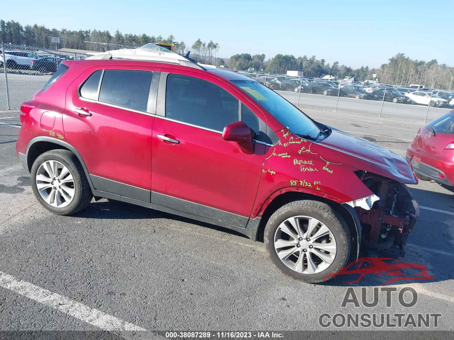 CHEVROLET TRAX 2018 - 3GNCJRSB8JL238493