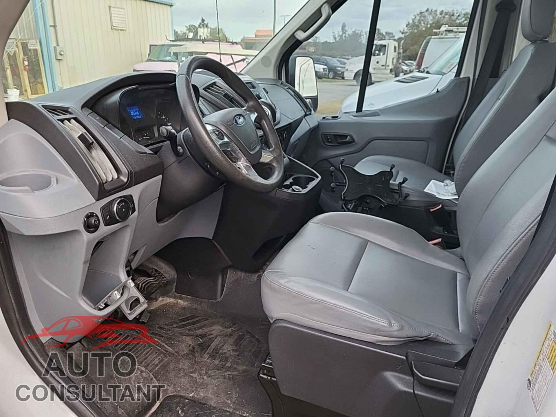 FORD TRANSIT-250 2017 - 1FTYR2CM5HKA59533