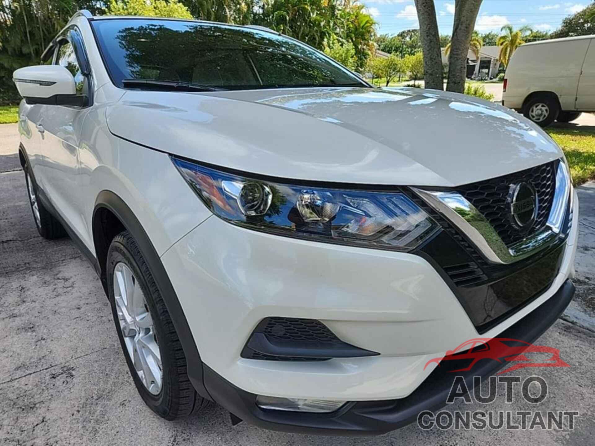 NISSAN ROGUE SPORT 2020 - JN1BJ1CV4LW550020