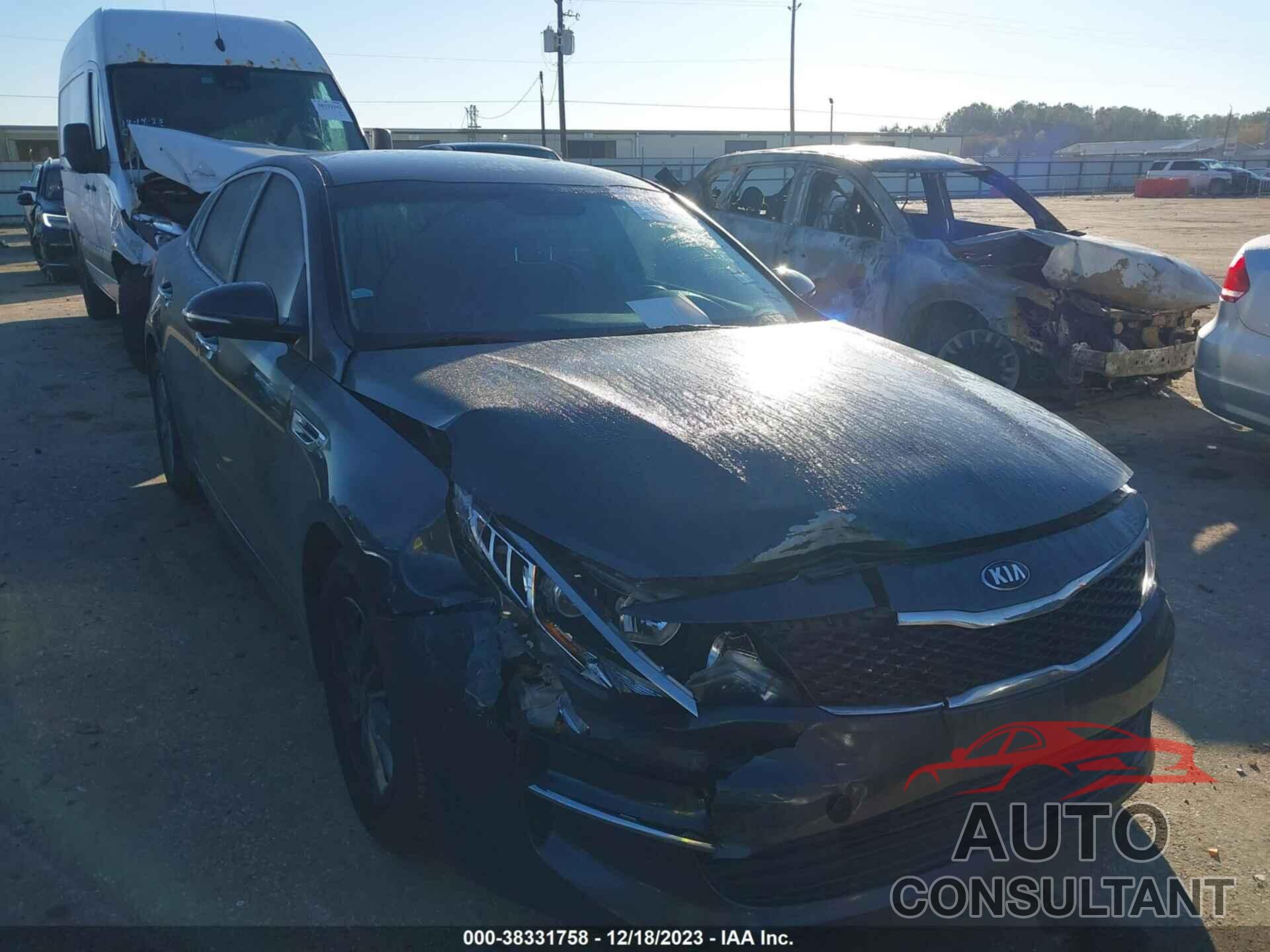 KIA OPTIMA 2018 - KNAGT4L38J5213248