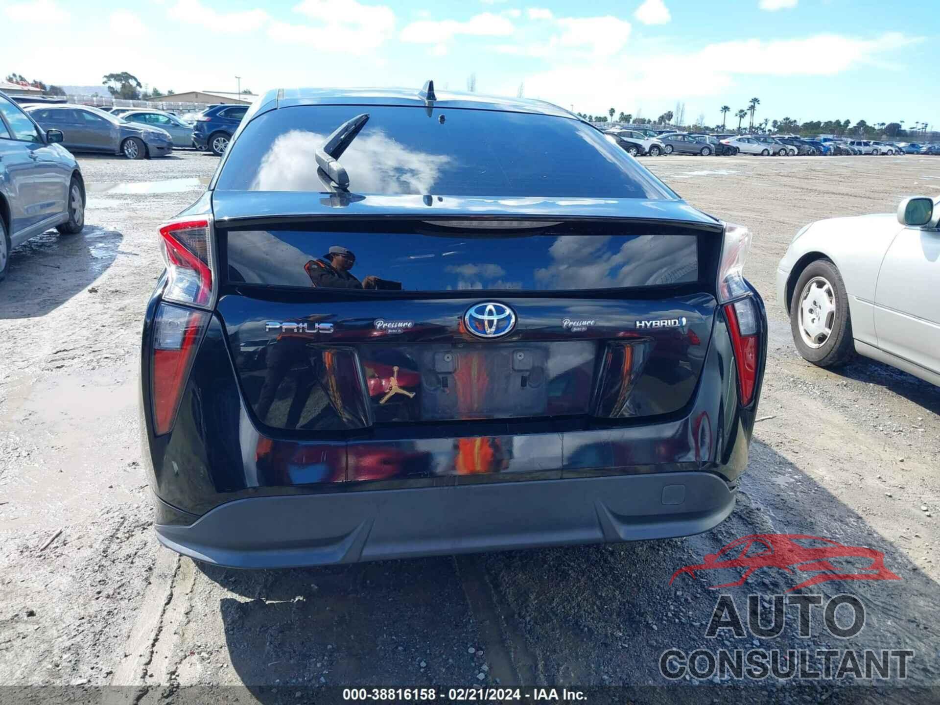 TOYOTA PRIUS 2017 - JTDKARFU2H3041258