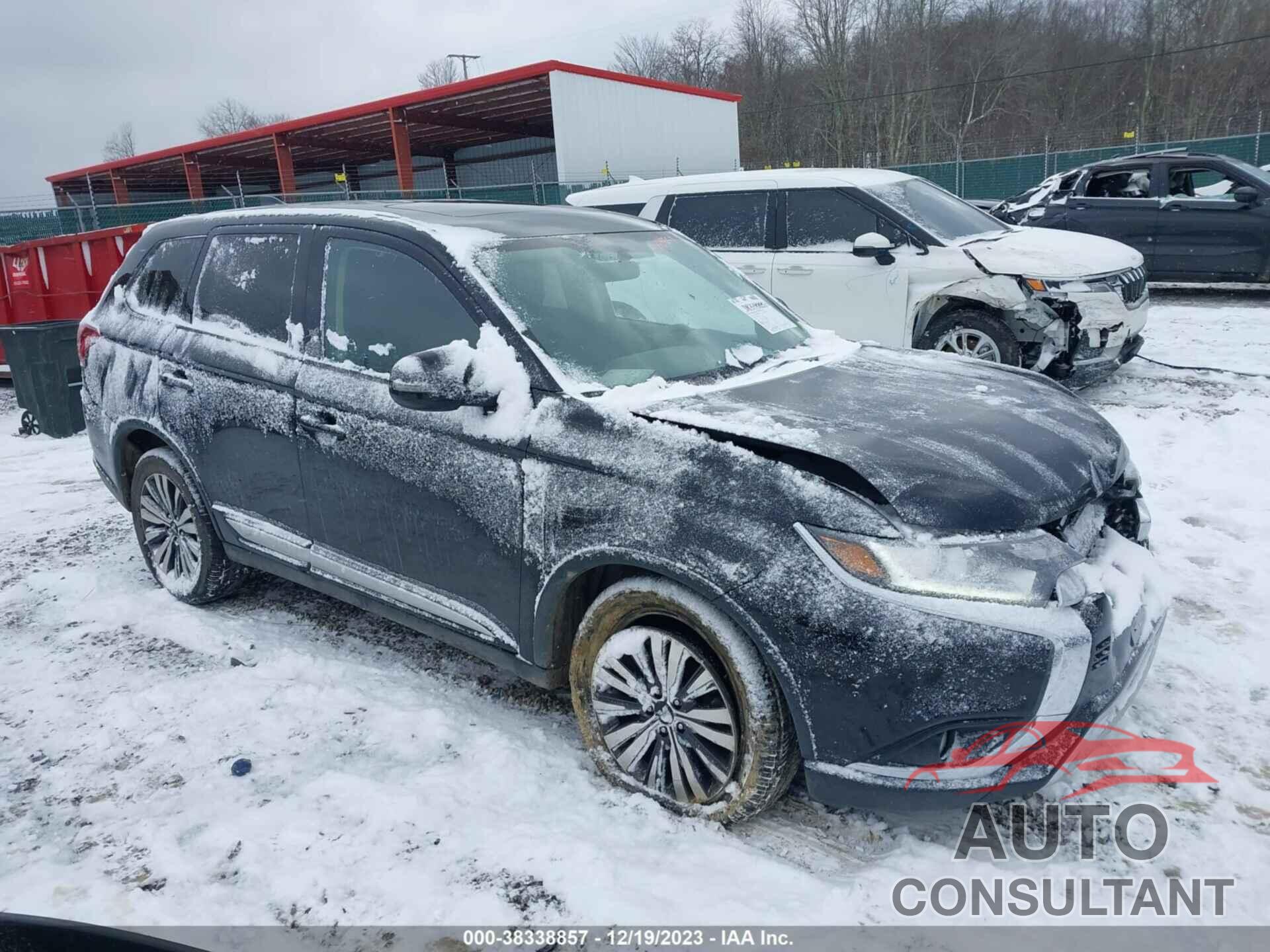 MITSUBISHI OUTLANDER 2019 - JA4AZ3A33KZ038786