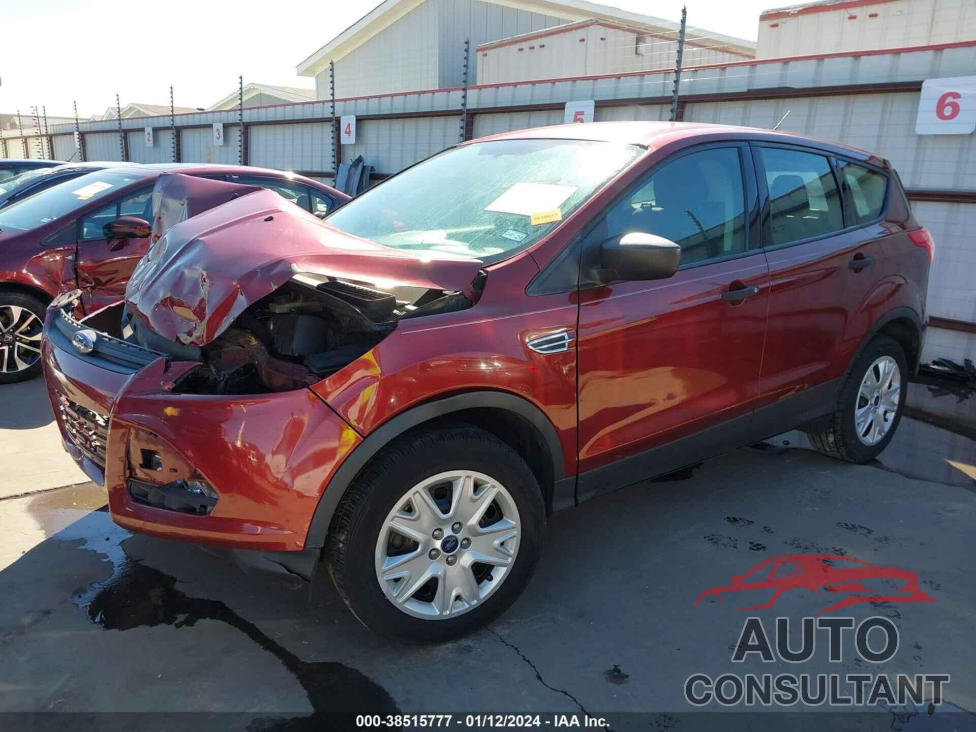 FORD ESCAPE 2016 - 1FMCU0F76GUC38598