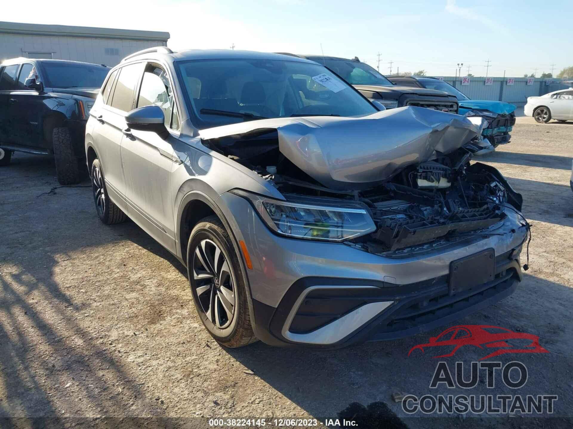 VOLKSWAGEN TIGUAN 2022 - 3VV1B7AX2NM061181