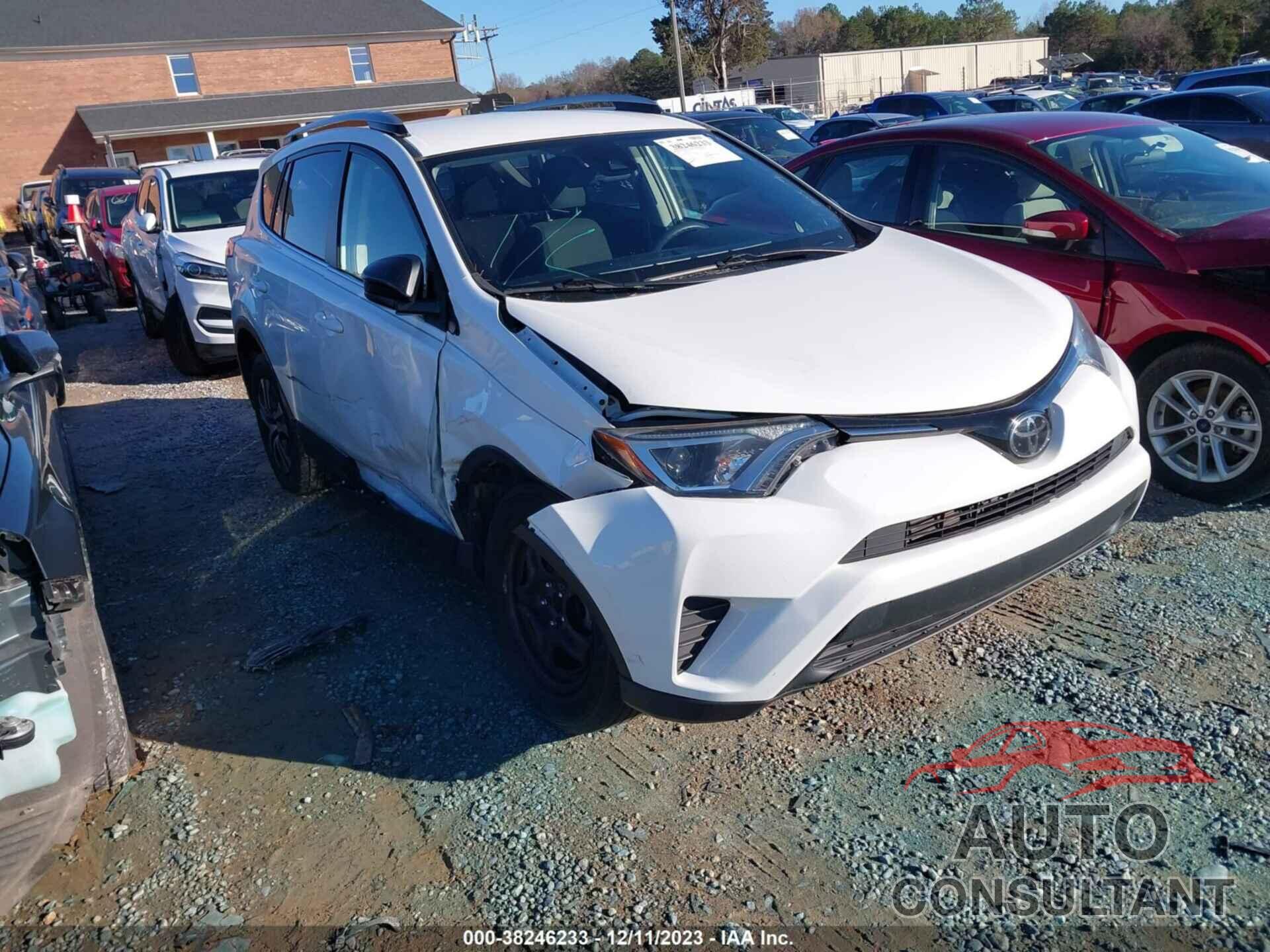 TOYOTA RAV4 2018 - JTMZFREV1JJ174928