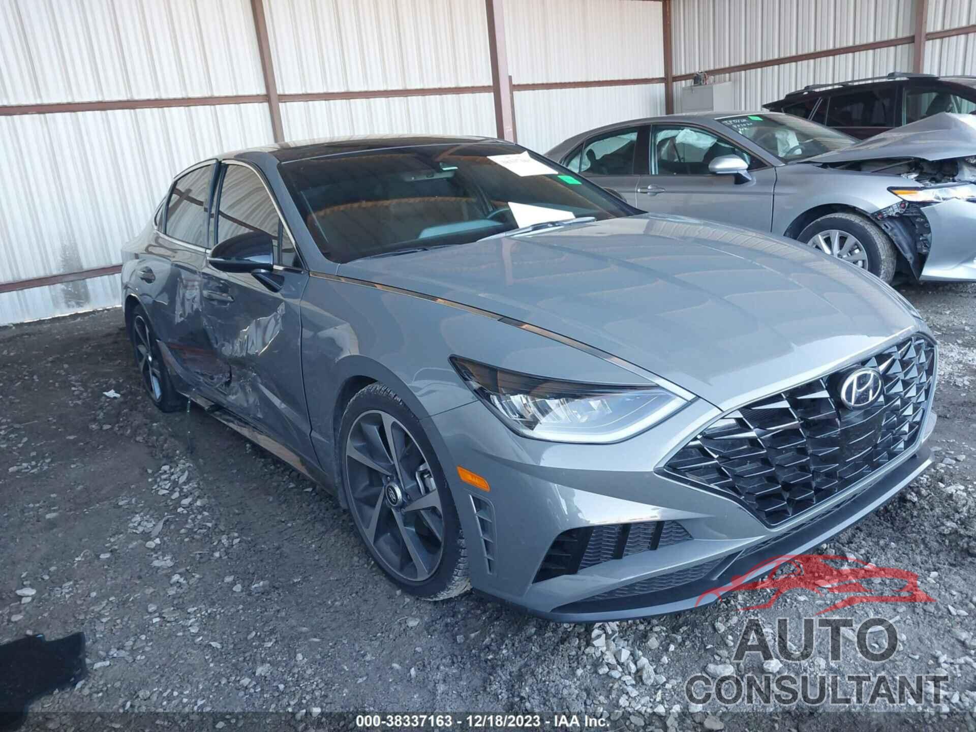 HYUNDAI SONATA 2022 - KMHL44J28NA242735