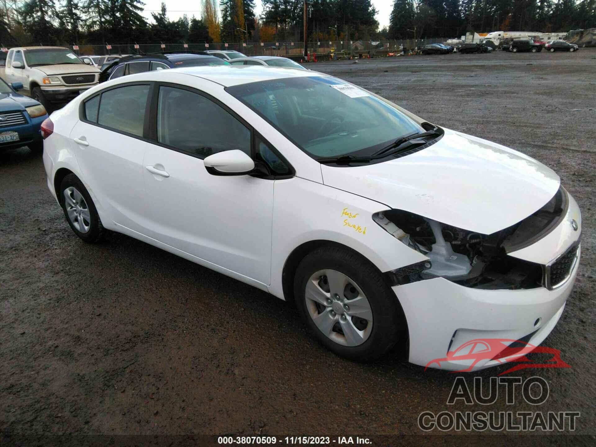 KIA FORTE 2018 - 3KPFK4A77JE274537