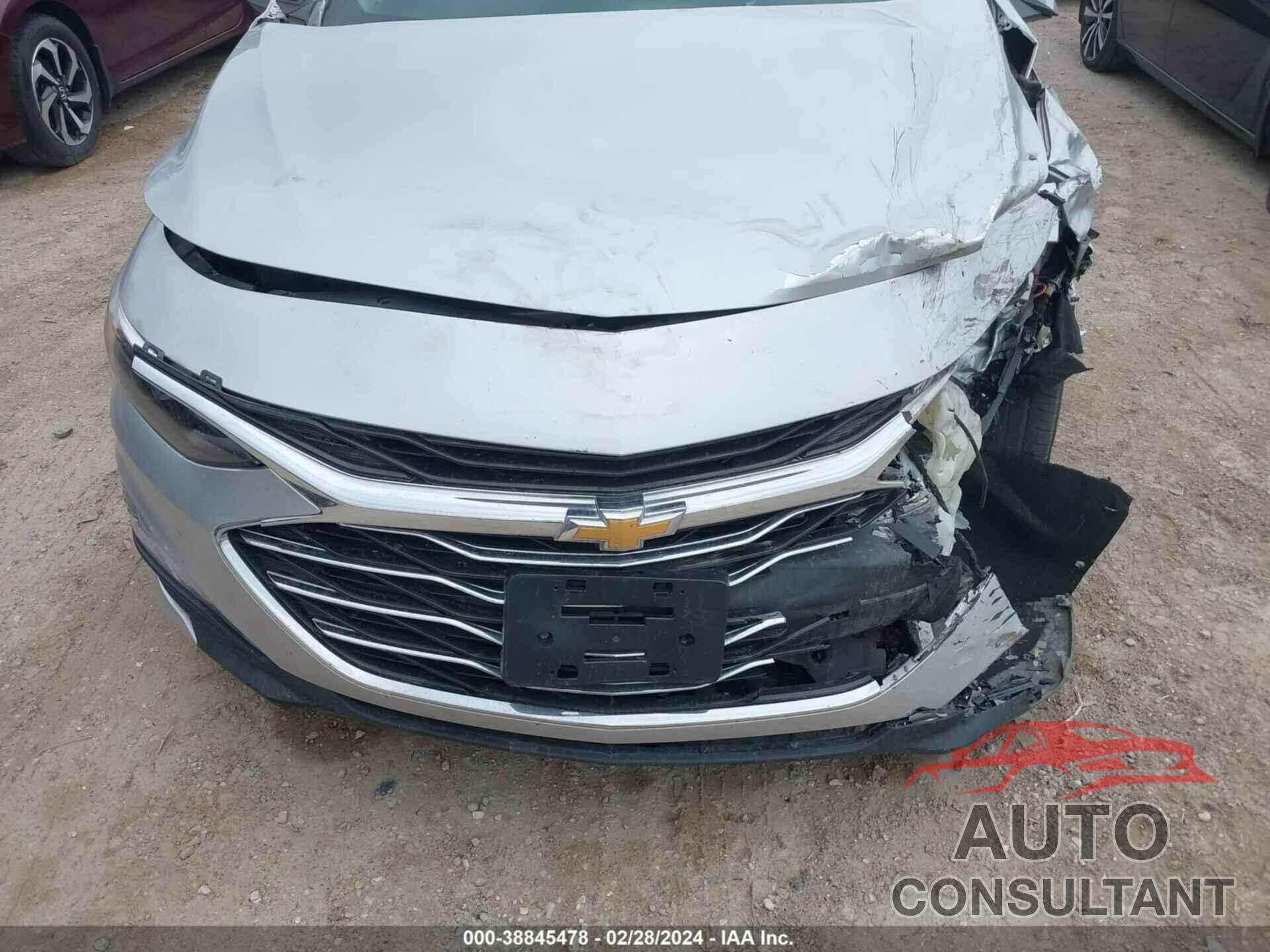 CHEVROLET MALIBU 2019 - 1G1ZD5ST5KF136990