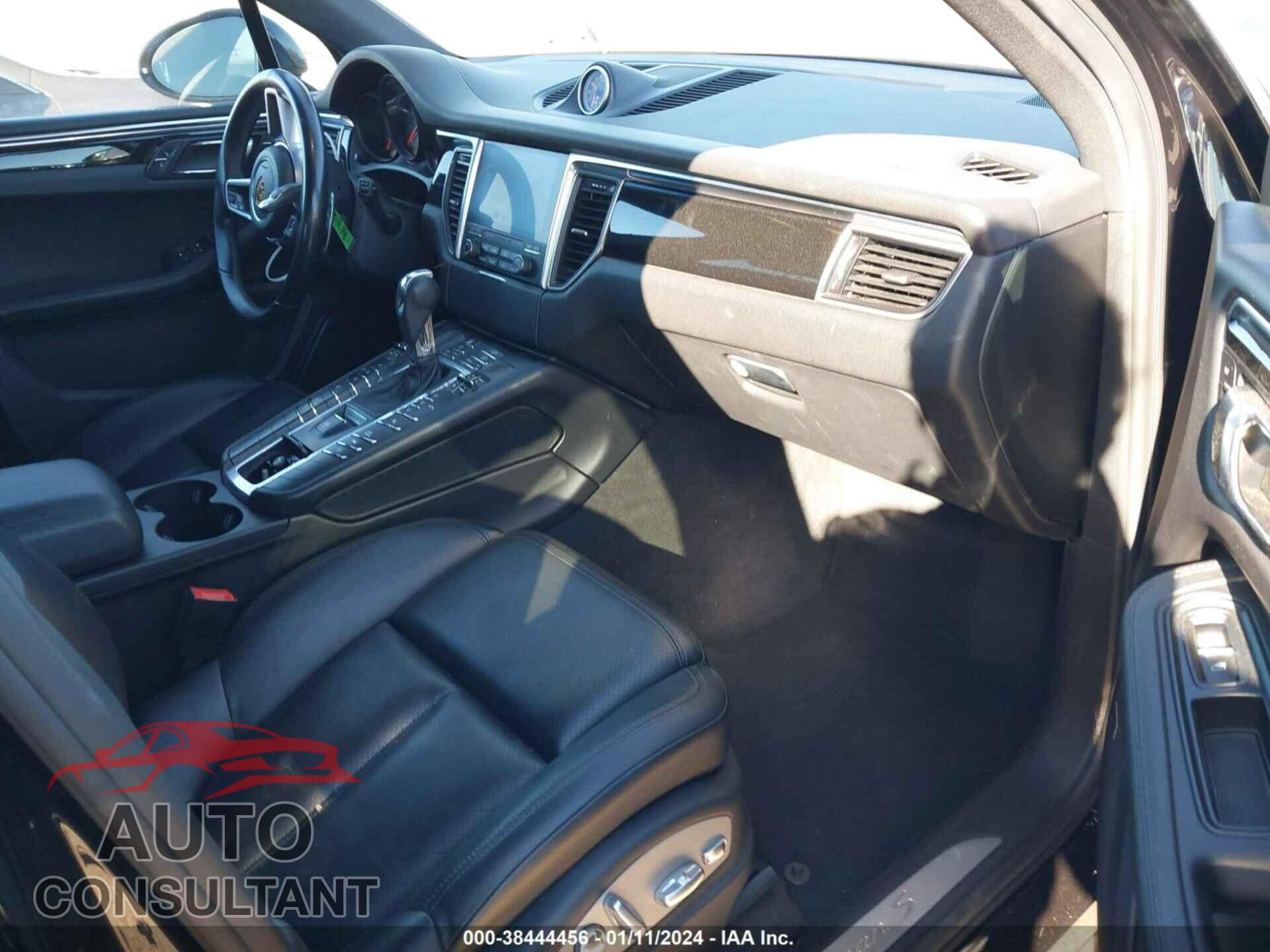 PORSCHE MACAN 2017 - WP1AB2A51HLB18359