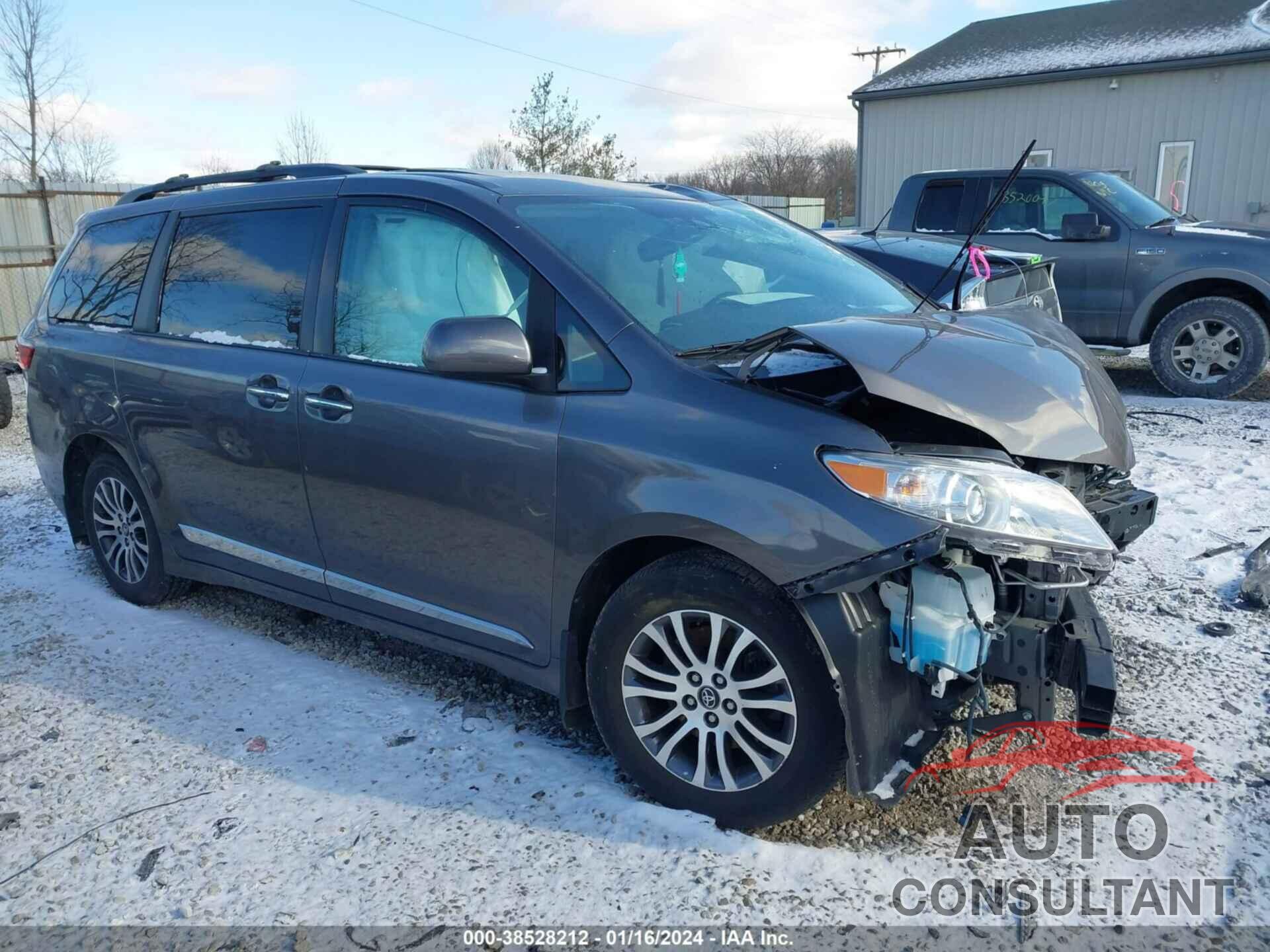 TOYOTA SIENNA 2019 - 5TDYZ3DCXKS020304