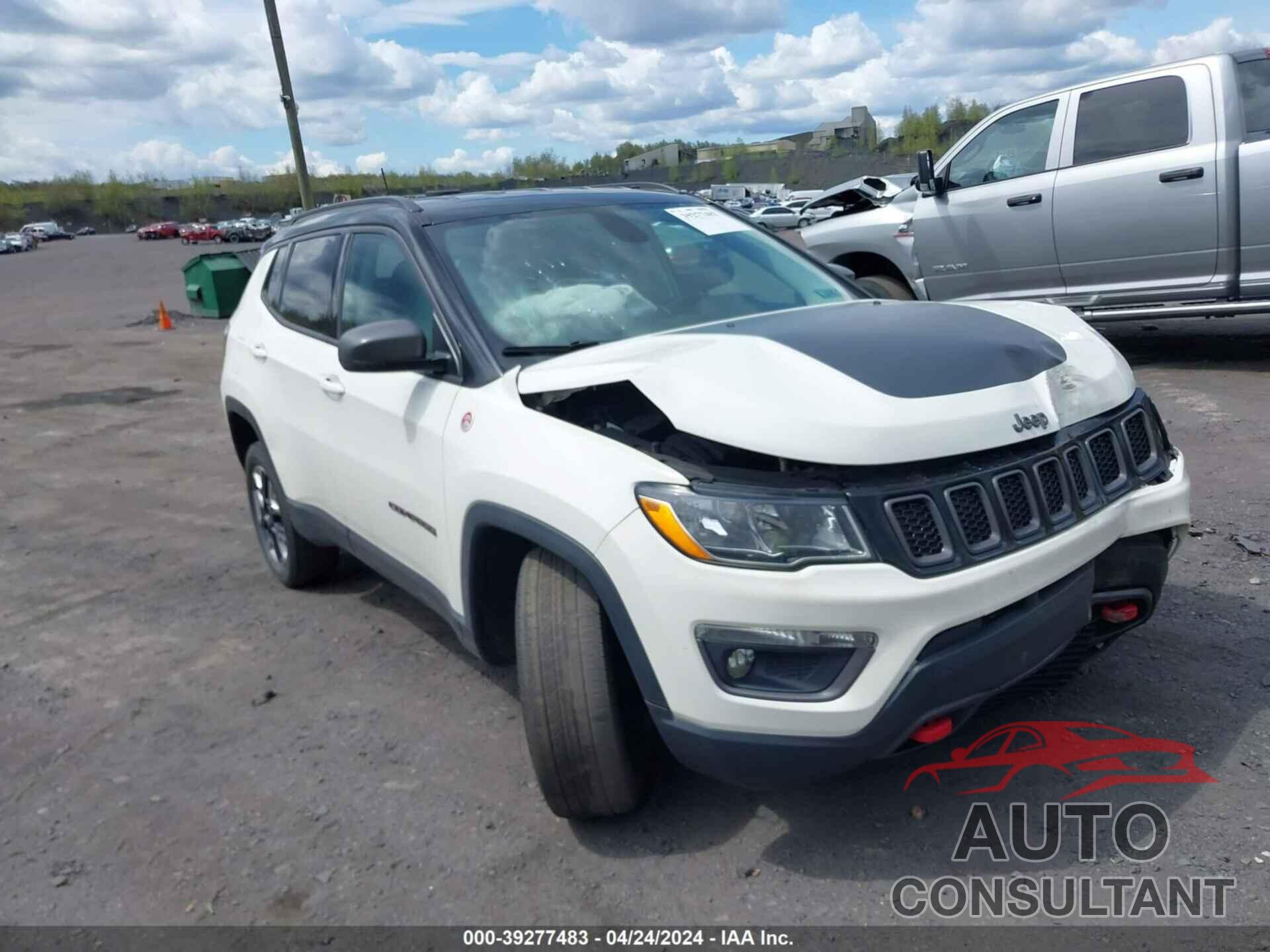 JEEP COMPASS 2018 - 3C4NJDDB0JT115420