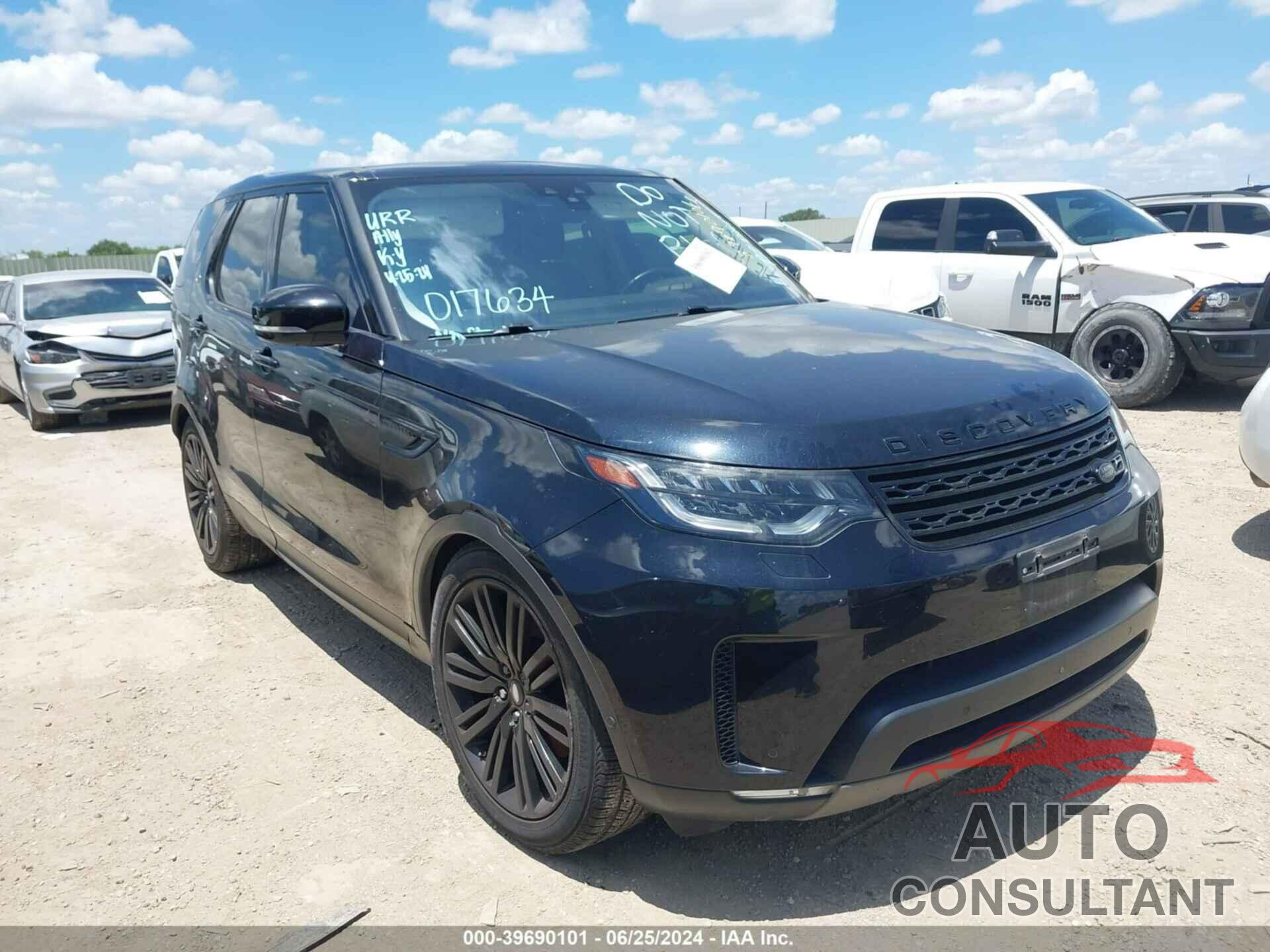 LAND ROVER DISCOVERY 2017 - SALRTBBV1HA017634