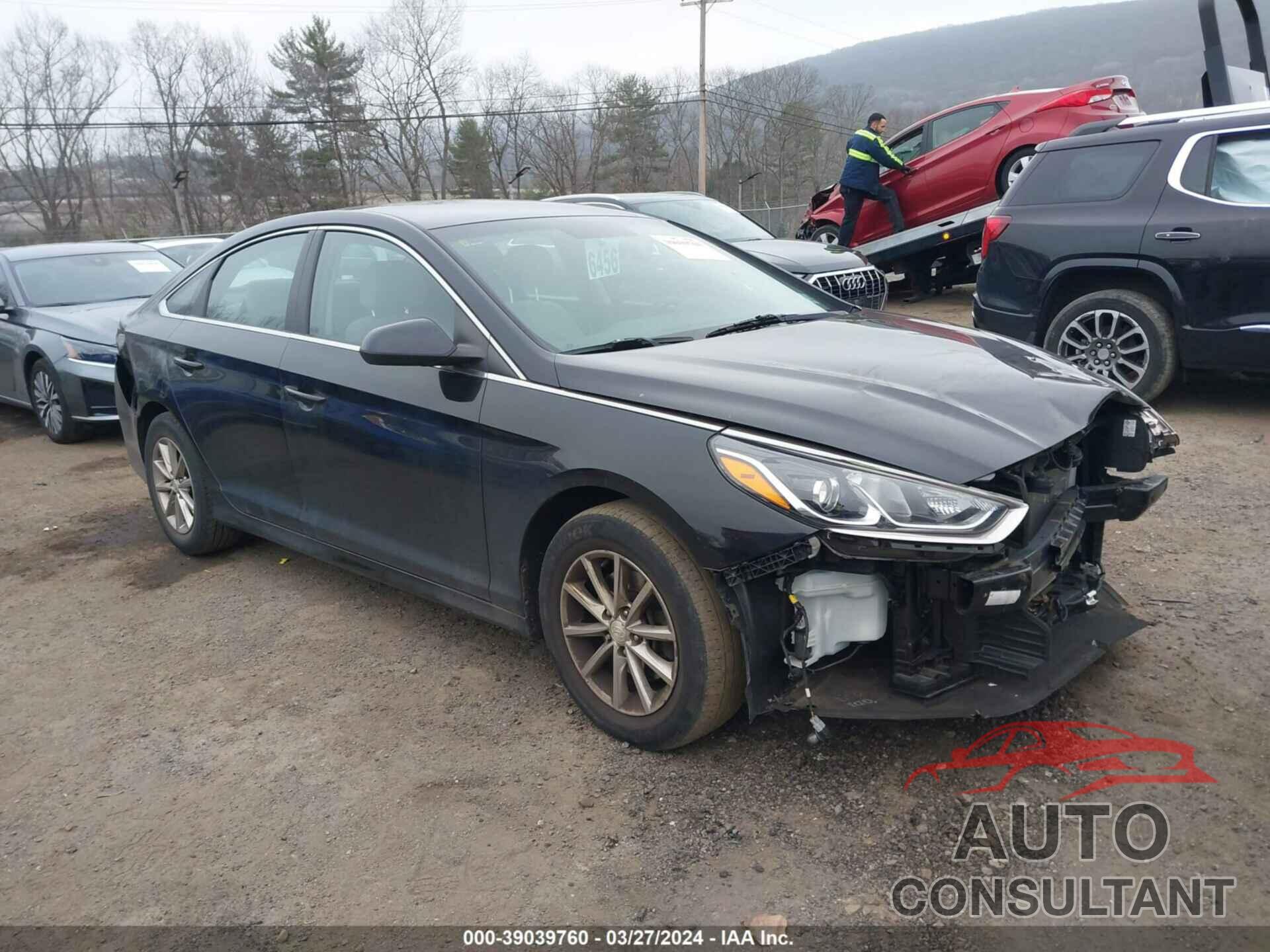 HYUNDAI SONATA 2018 - 5NPE24AF3JH651511