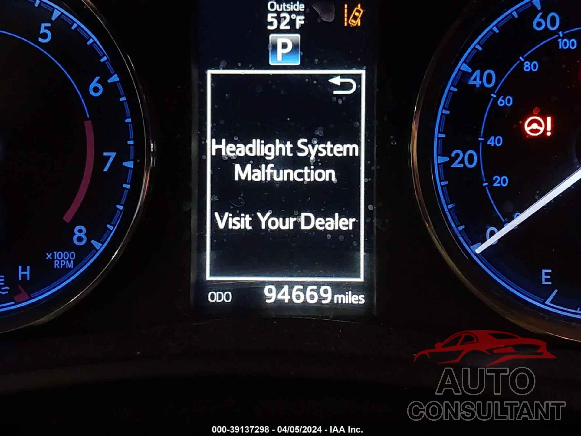 TOYOTA COROLLA 2017 - 5YFBURHE1HP647753