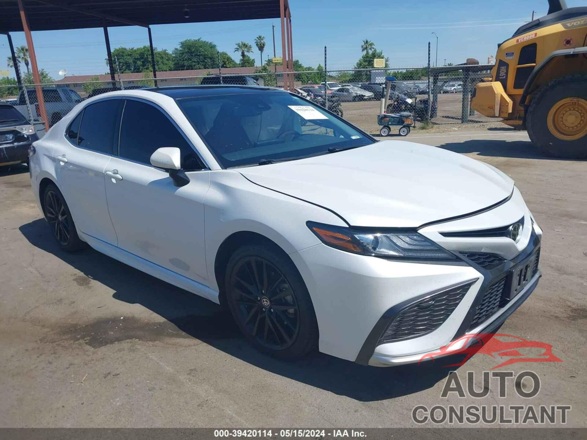 TOYOTA CAMRY 2021 - 4T1K61AK8MU550098