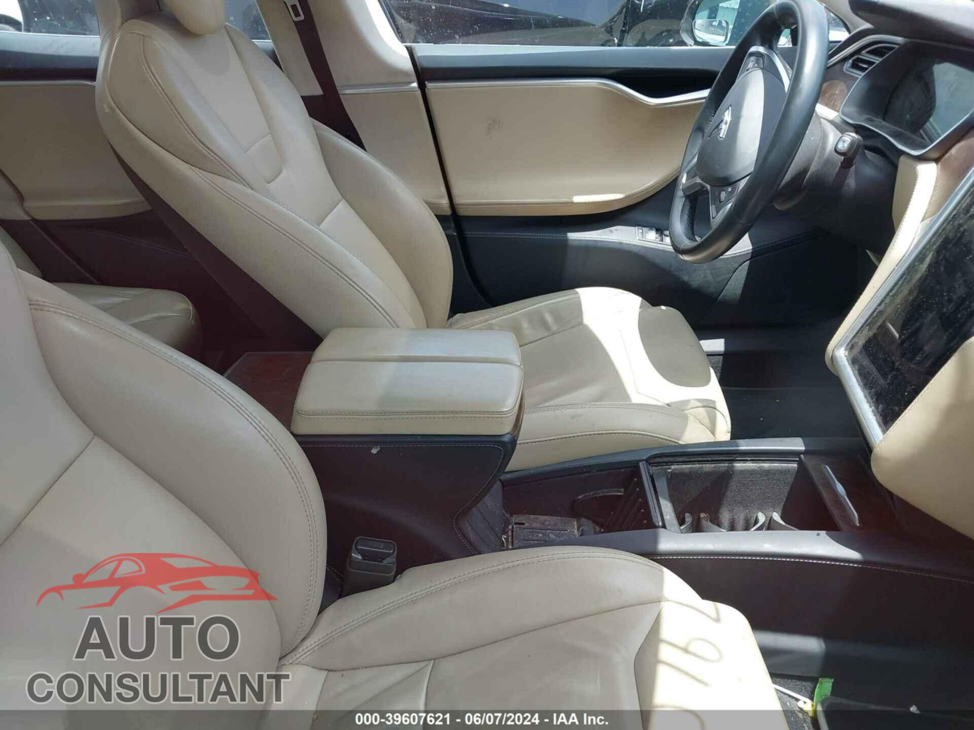 TESLA MODEL S 2017 - 5YJSA1E43HF200908