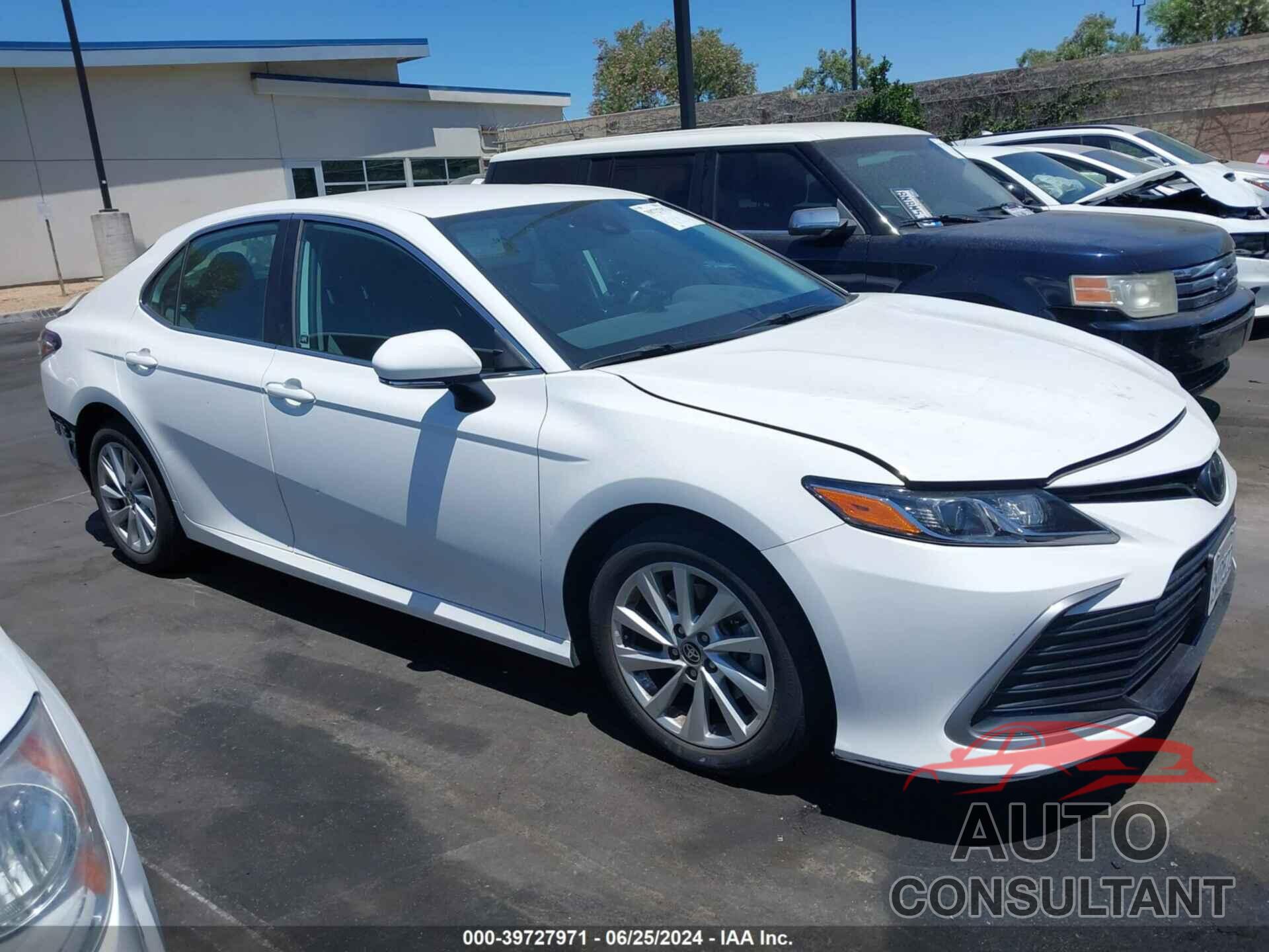 TOYOTA CAMRY 2021 - 4T1R11BK8MU040703