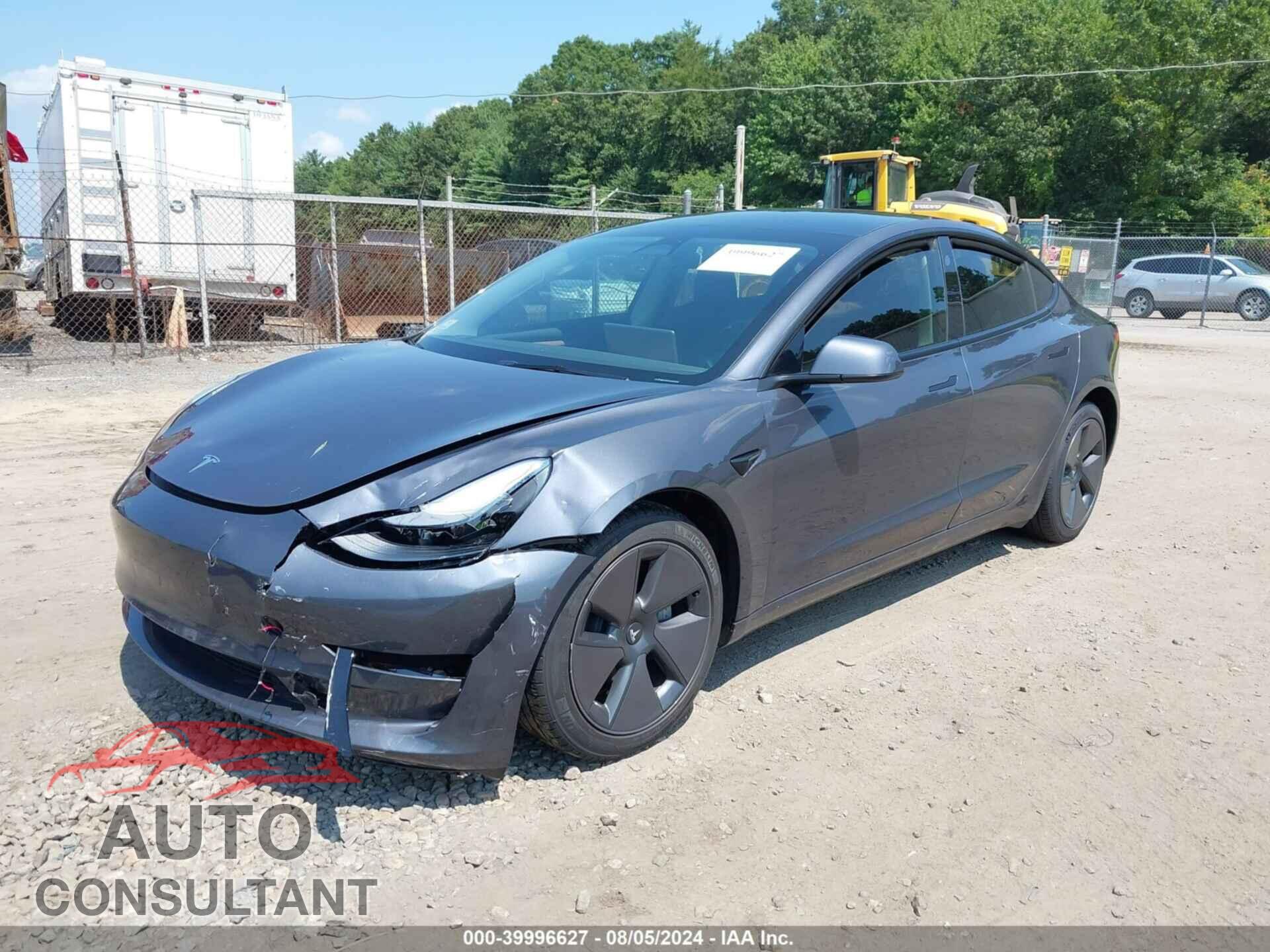 TESLA MODEL 3 2023 - 5YJ3E1EA3PF657229