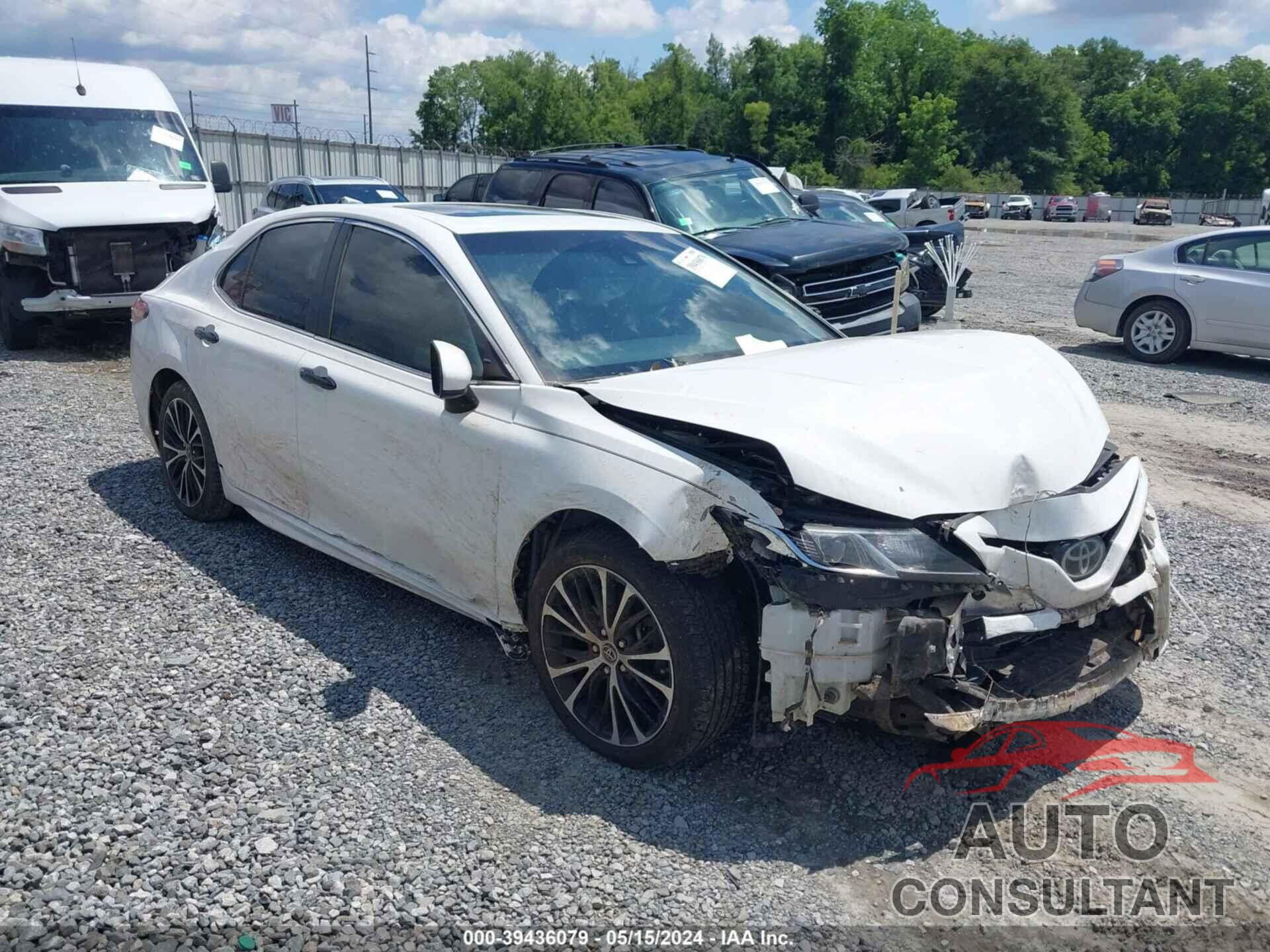 TOYOTA CAMRY 2018 - JTNB11HK0J3023999