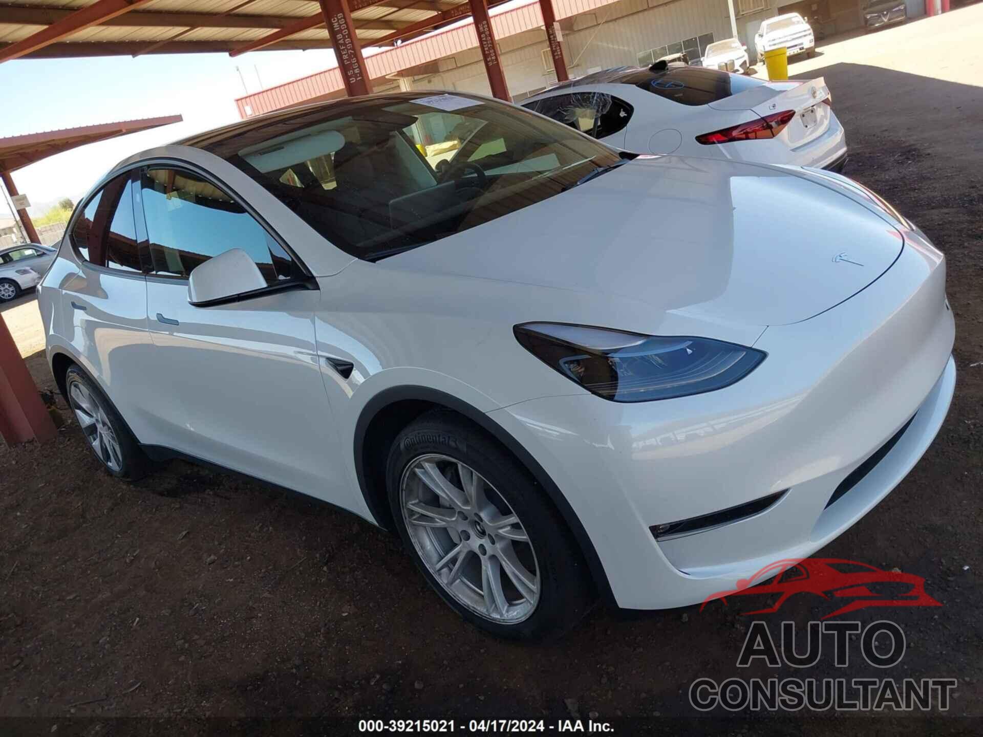 TESLA MODEL Y 2023 - 7SAYGAEE7PF815075