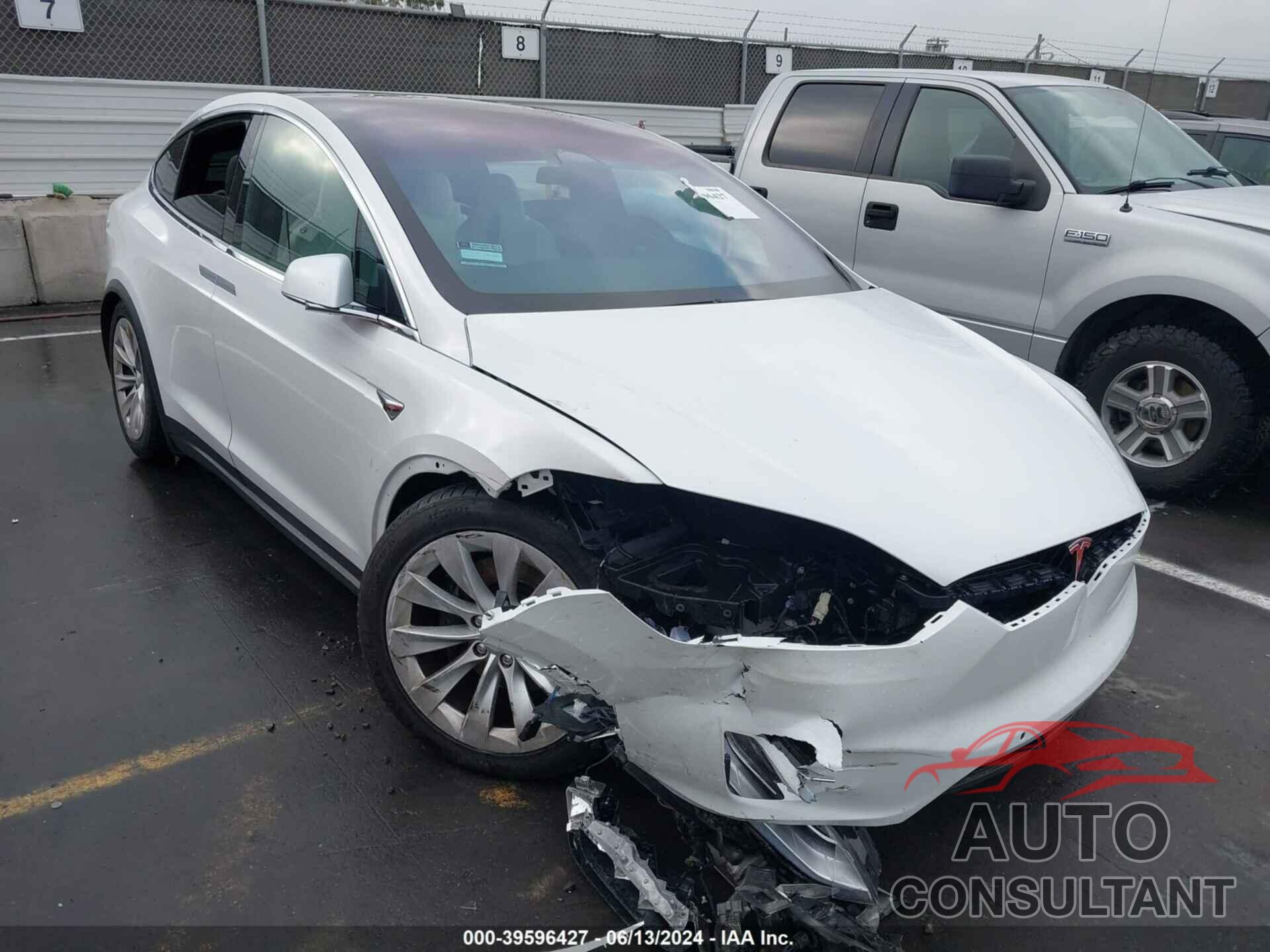 TESLA MODEL X 2019 - 5YJXCAE28KF149590