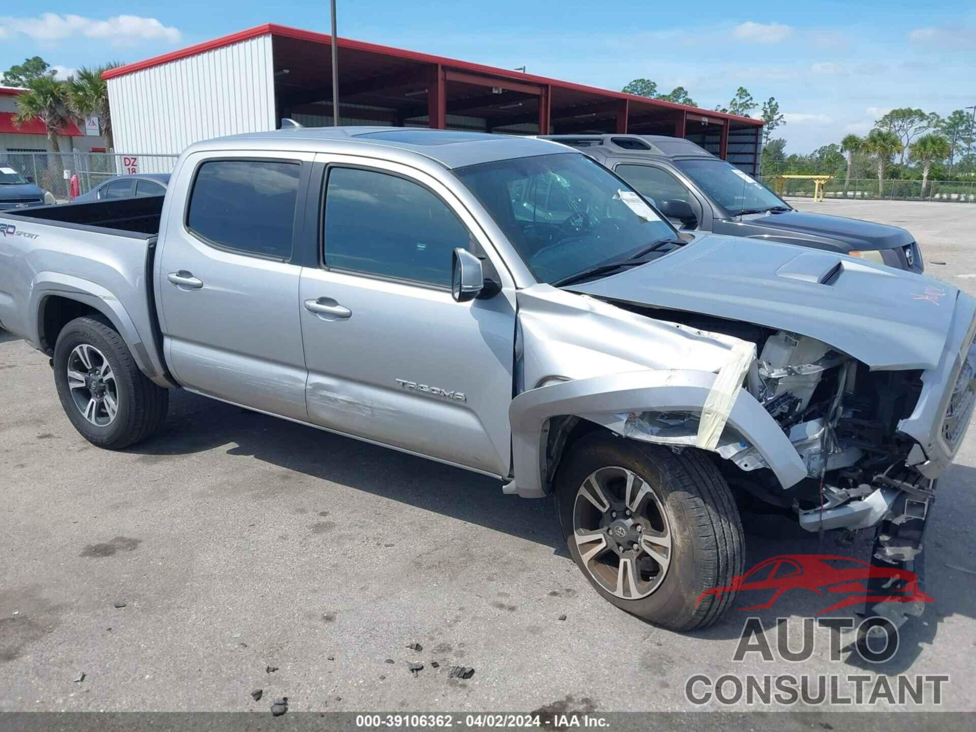 TOYOTA TACOMA 2017 - 5TFAZ5CN7HX025432