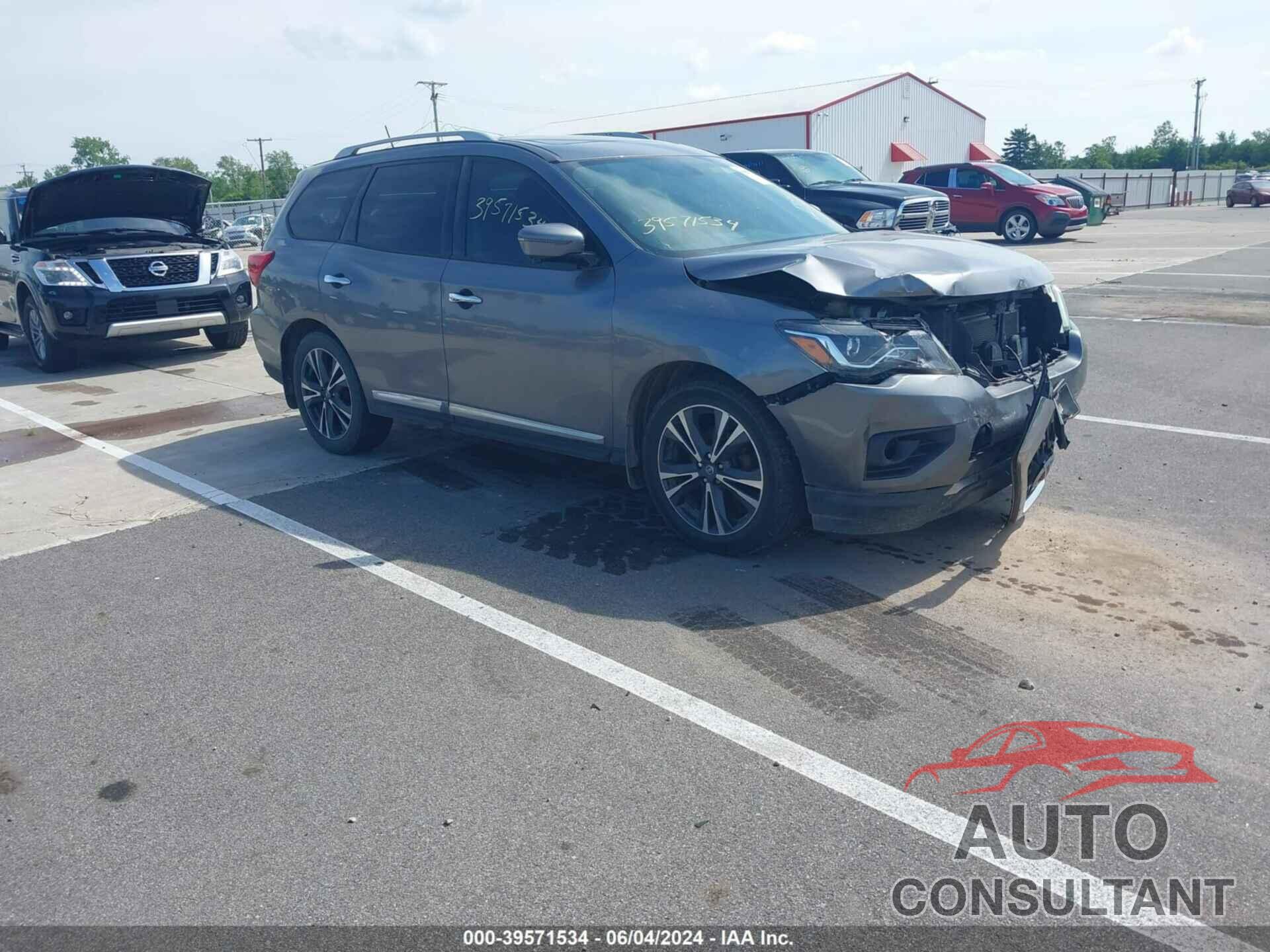 NISSAN PATHFINDER 2017 - 5N1DR2MM5HC638881