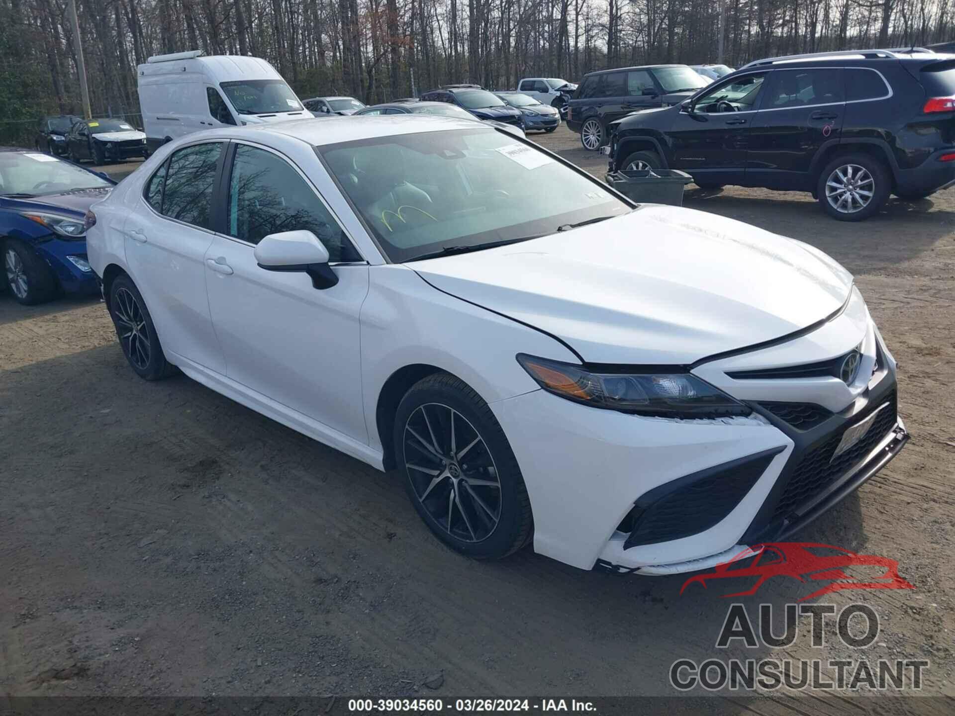 TOYOTA CAMRY 2021 - 4T1G11AK6MU457939