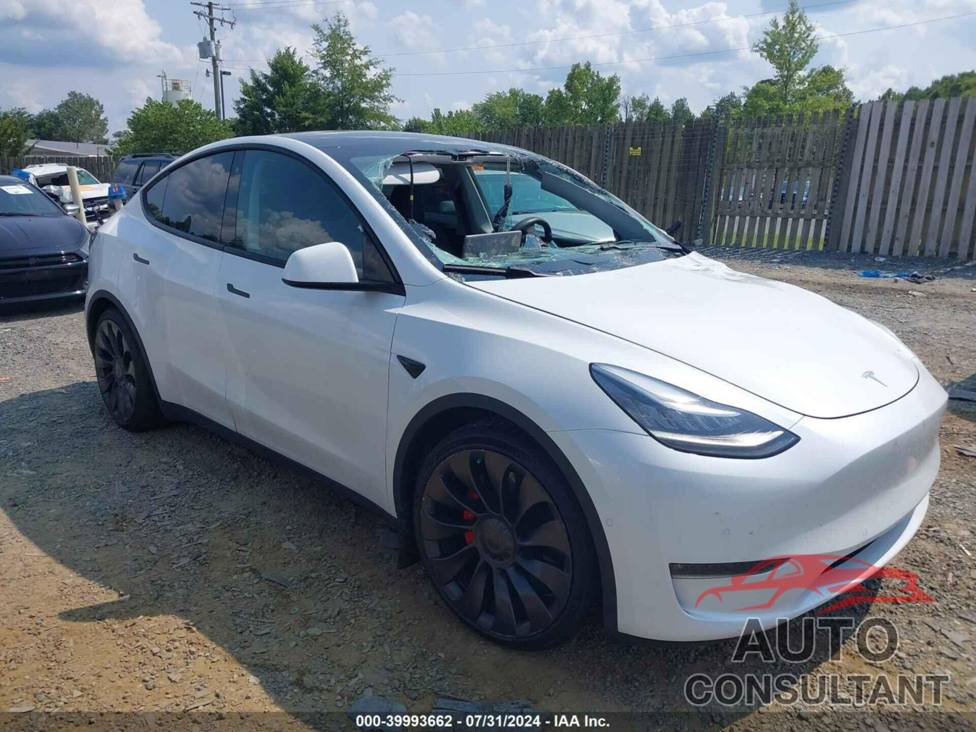 TESLA MODEL Y 2020 - 5YJYGDEF1LF025370