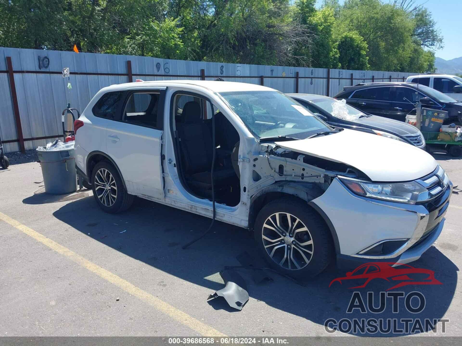 MITSUBISHI OUTLANDER 2017 - JA4AD3A3XHZ044348