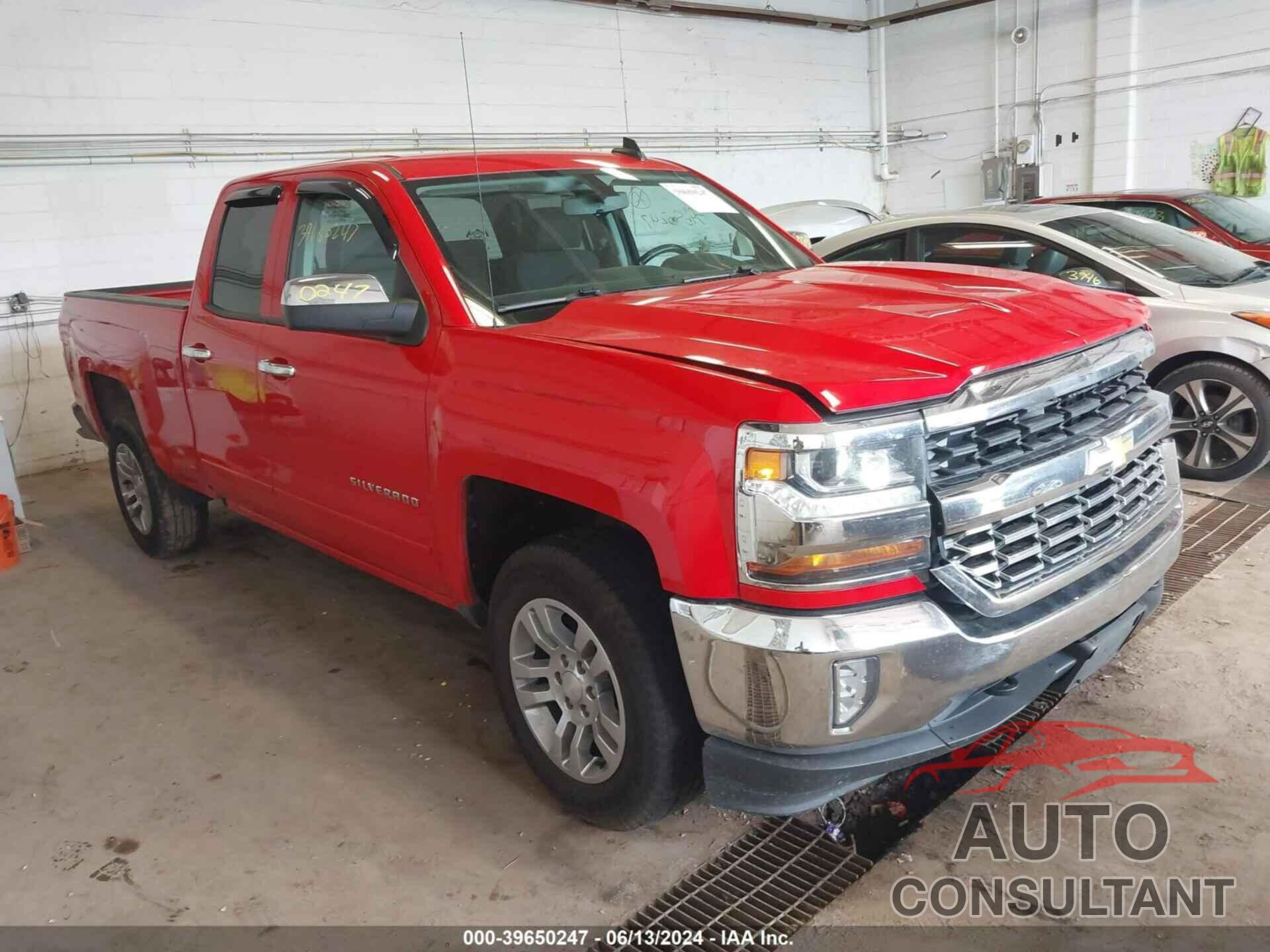 CHEVROLET SILVERADO 1500 2017 - 1GCVKREC7HZ127505
