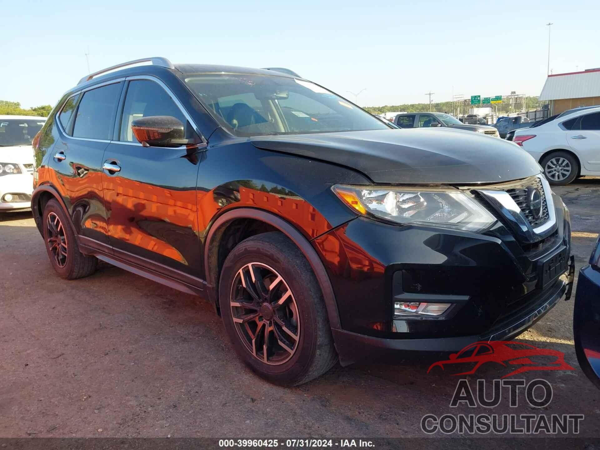 NISSAN ROGUE 2018 - KNMAT2MV6JP587150