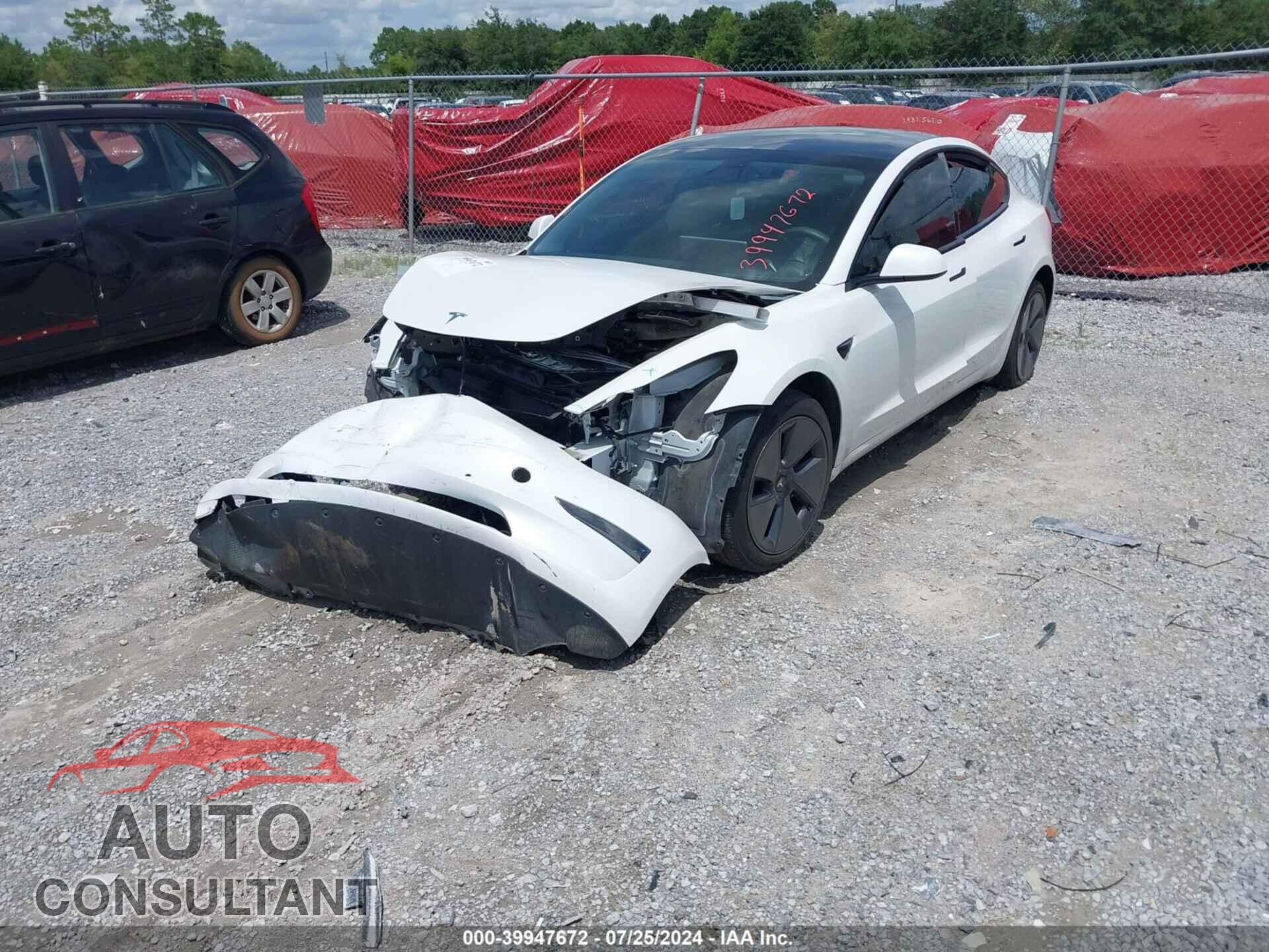 TESLA MODEL 3 2021 - 5YJ3E1EA9MF852103